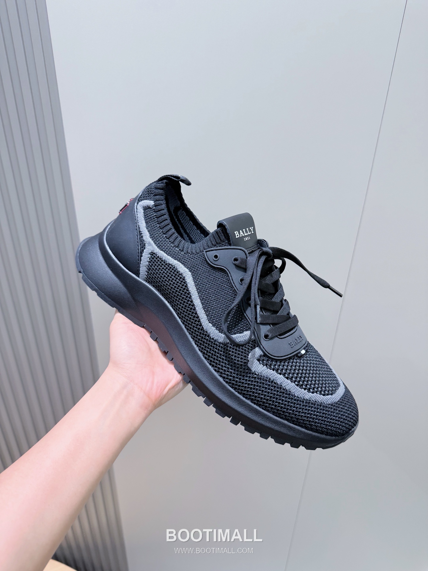 Bally Outline Calfskin Leather Low Sneakers with Stripe Logo Detail 발리 아웃라인 카프스킨 레더 로우 스니커즈 스트라이프 로고 디테일 3cm 5