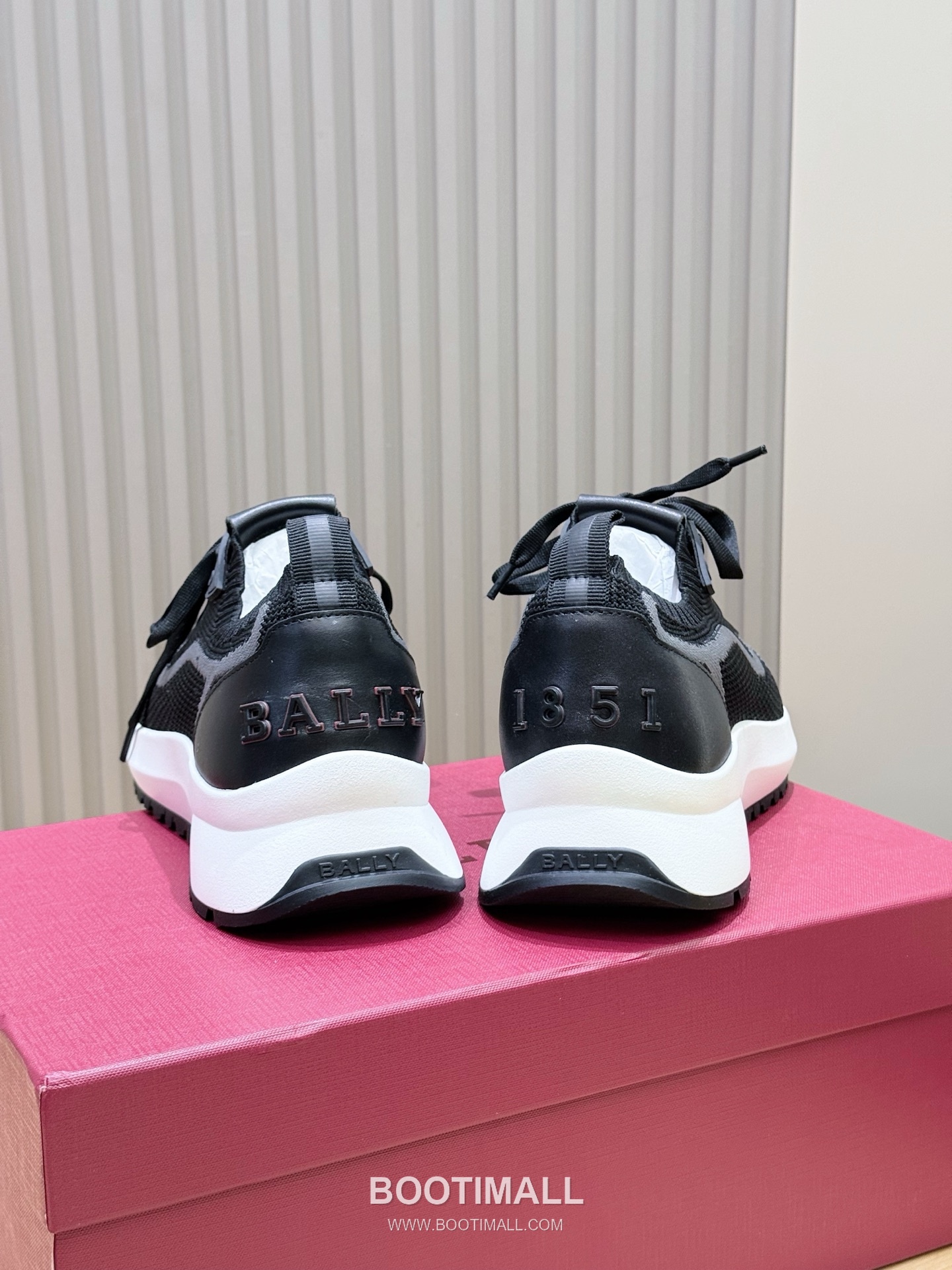 Bally Outline Calfskin Leather Low Sneakers with Stripe Logo Detail 발리 아웃라인 카프스킨 레더 로우 스니커즈 스트라이프 로고 디테일 3cm 6