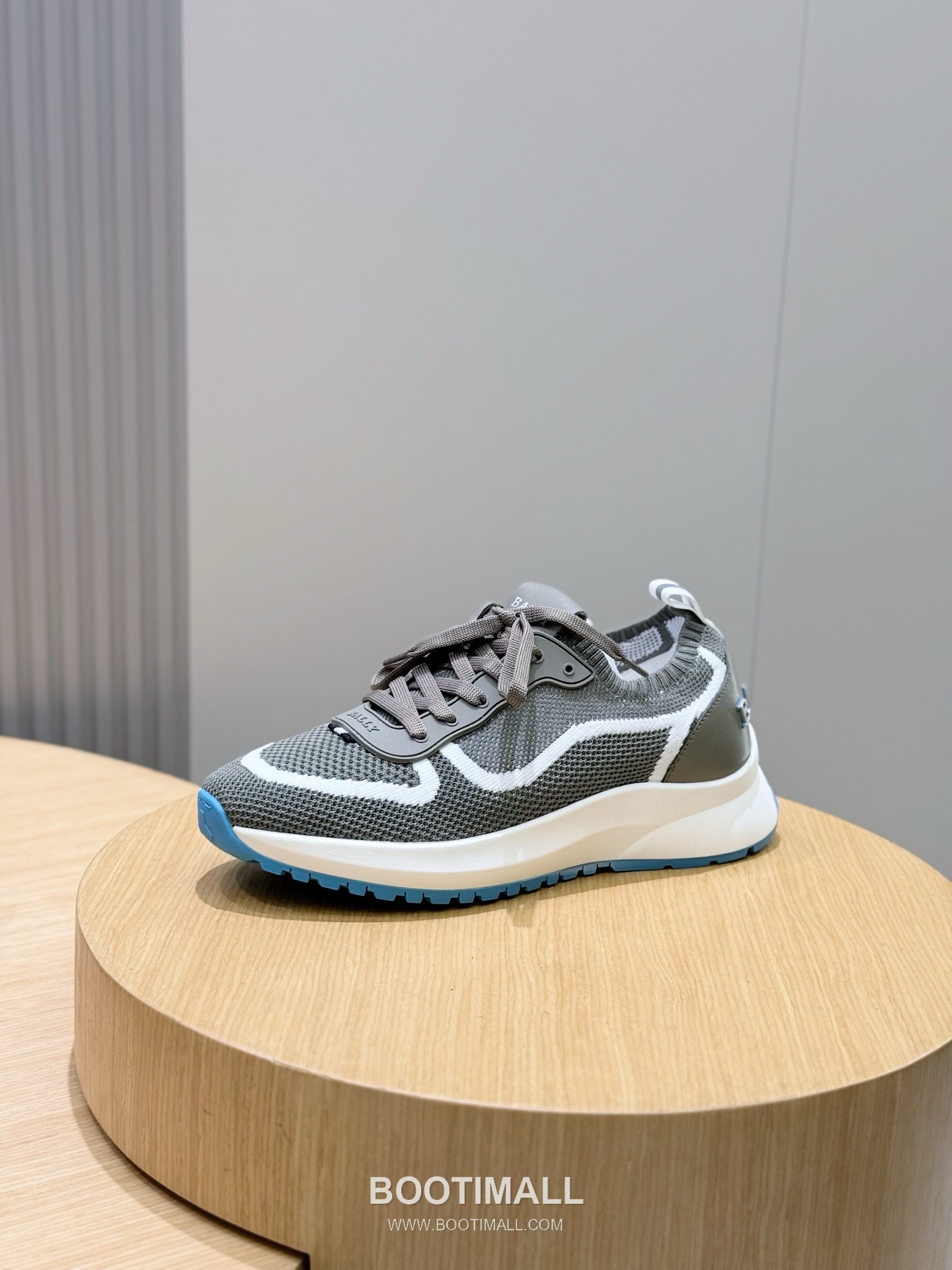 Bally Outline Calfskin Leather Low Sneakers with Stripe Logo Detail 발리 아웃라인 카프스킨 레더 로우 스니커즈 스트라이프 로고 디테일 3cm 2