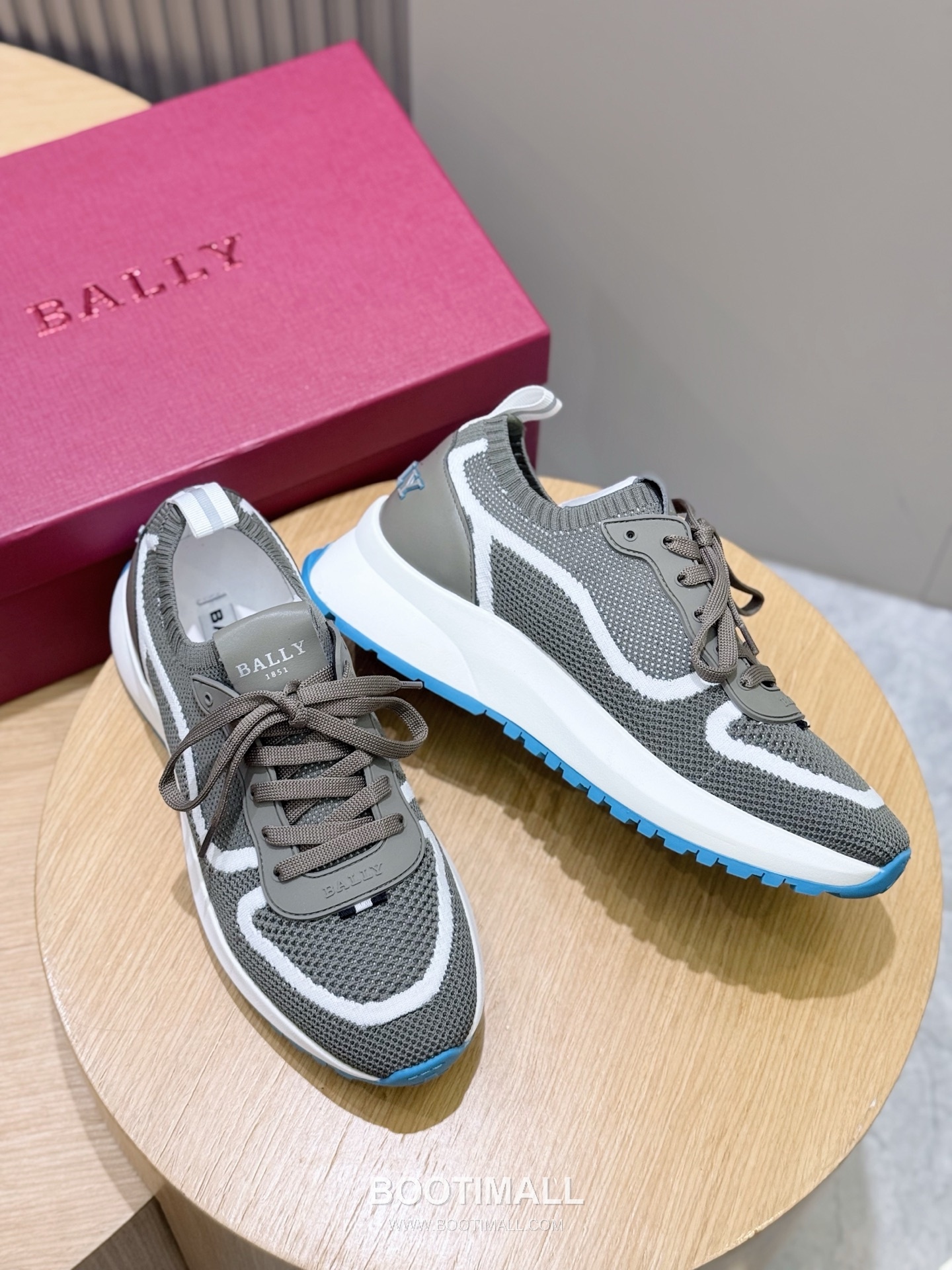 Bally Outline Calfskin Leather Low Sneakers with Stripe Logo Detail 발리 아웃라인 카프스킨 레더 로우 스니커즈 스트라이프 로고 디테일 3cm 7