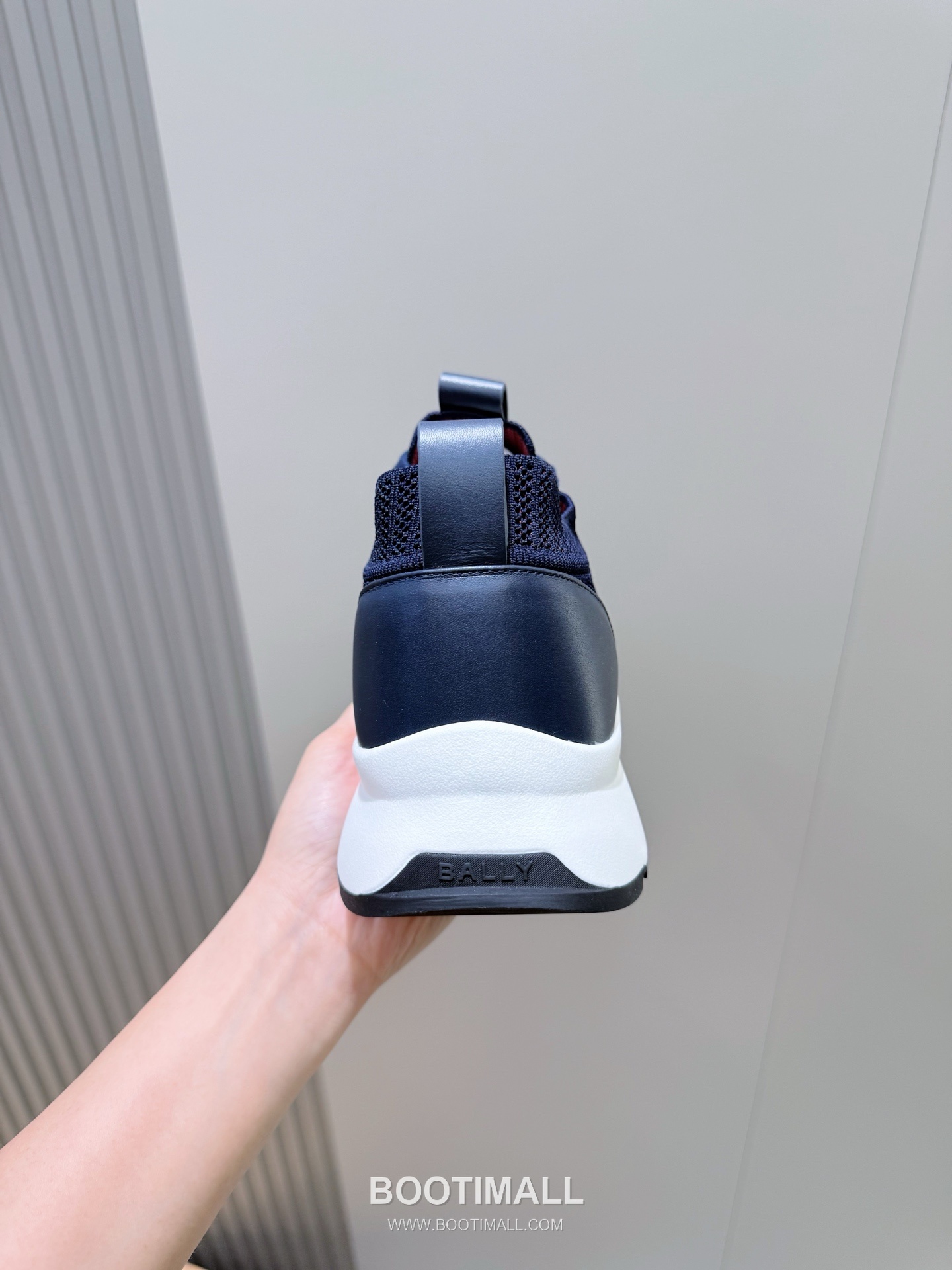 Bally Outline Calfskin Leather Low Sneakers with Stripe Logo Detail 발리 아웃라인 카프스킨 레더 로우 스니커즈 스트라이프 로고 디테일 3cm 6