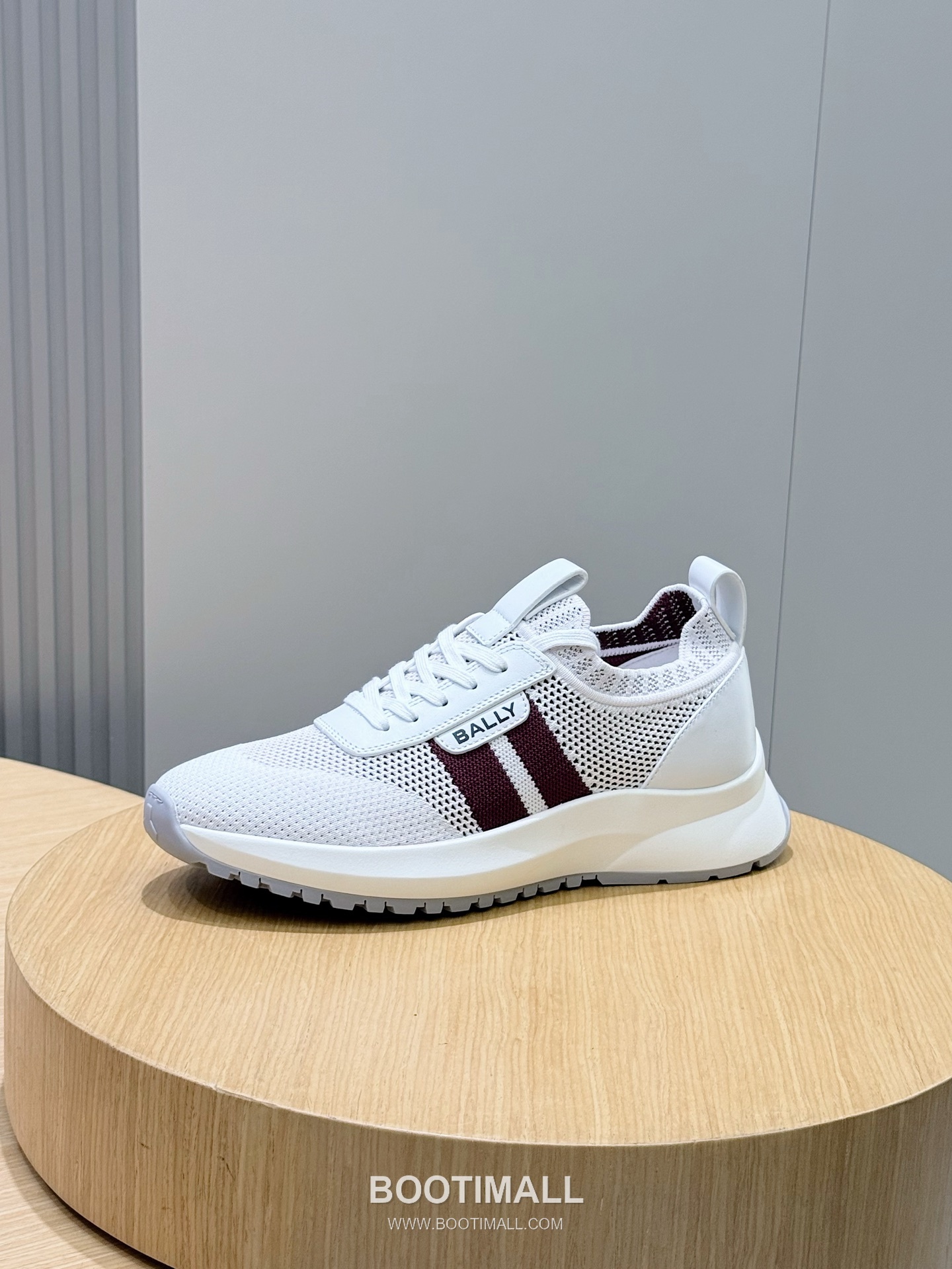 Bally Outline Calfskin Leather Low Sneakers with Stripe Logo Detail 발리 아웃라인 카프스킨 레더 로우 스니커즈 스트라이프 로고 디테일 3cm 2