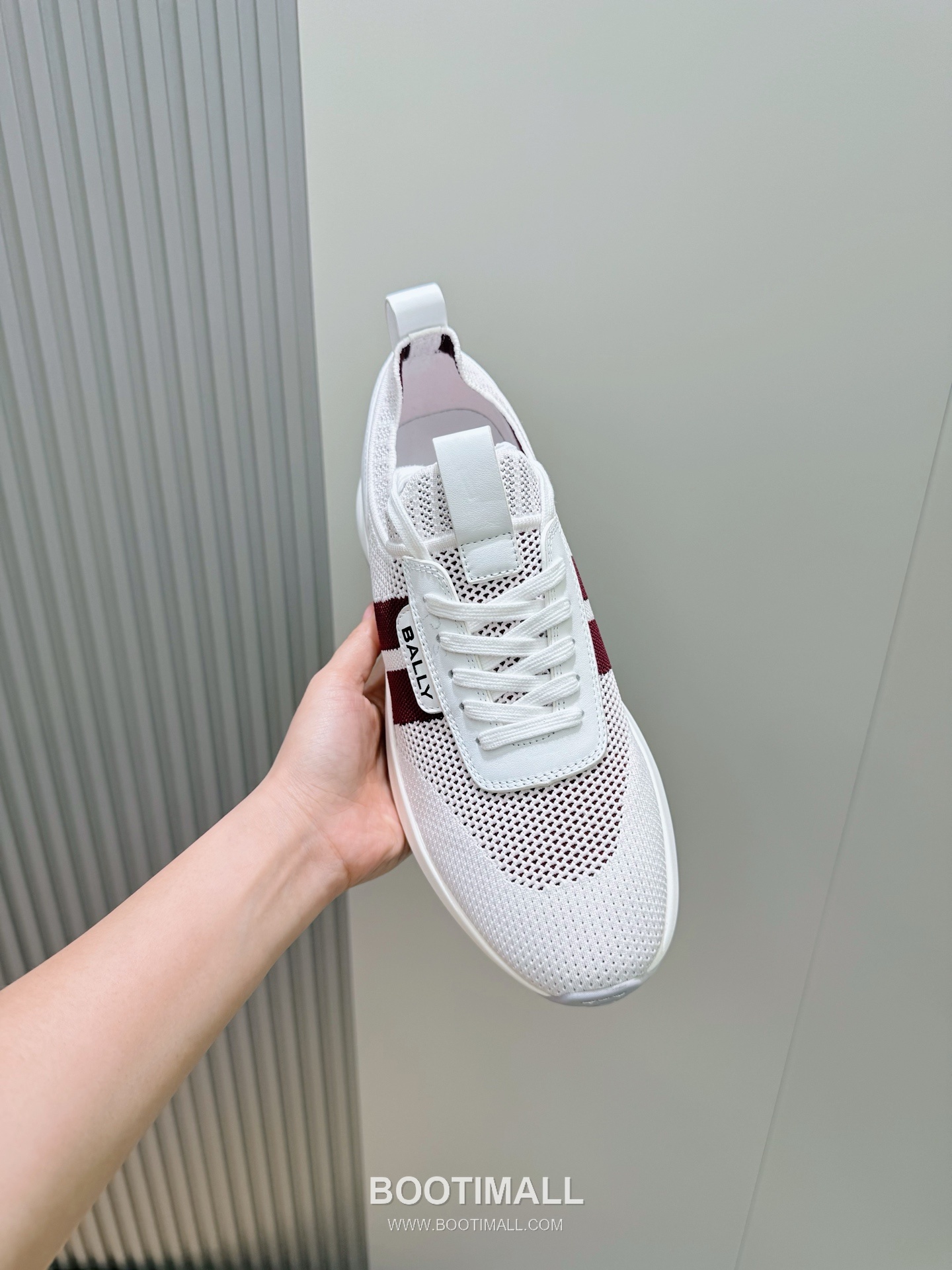 Bally Outline Calfskin Leather Low Sneakers with Stripe Logo Detail 발리 아웃라인 카프스킨 레더 로우 스니커즈 스트라이프 로고 디테일 3cm 4