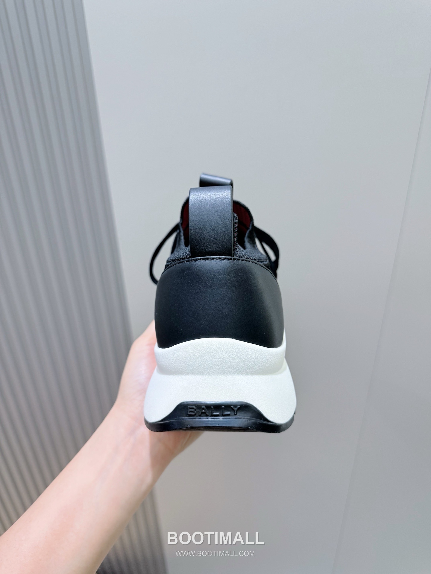 Bally Outline Calfskin Leather Low Sneakers with Stripe Logo Detail 발리 아웃라인 카프스킨 레더 로우 스니커즈 스트라이프 로고 디테일 3cm 6