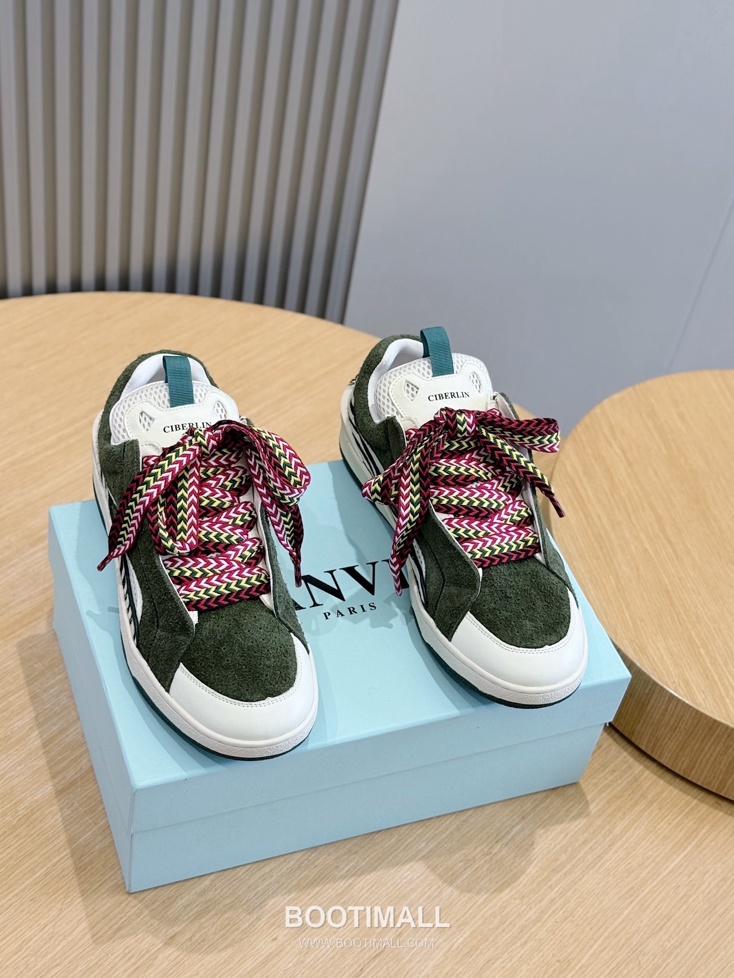 Lanvin Gallery Department Calfskin Leather Low Chunky Sneakers with Artistic Panel Detail 랑방 갤러리디파트먼트 카프스킨 레더 로우 청키 스니커즈 아트 패널 디테일 4cm 1