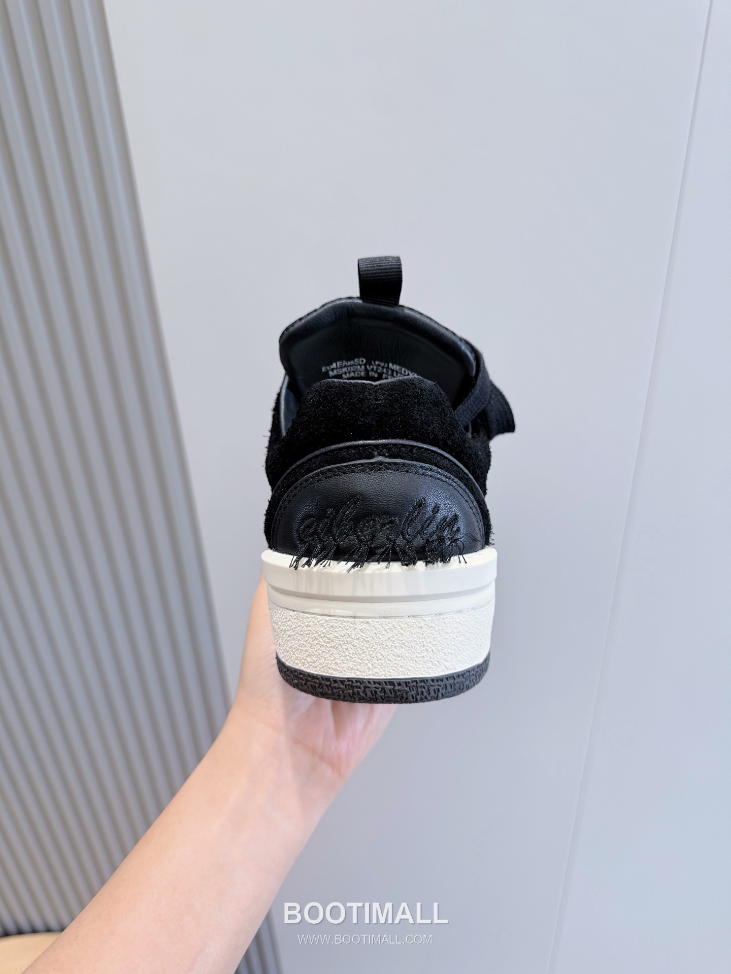 Lanvin Gallery Department Calfskin Leather Low Chunky Sneakers with Artistic Panel Detail 랑방 갤러리디파트먼트 카프스킨 레더 로우 청키 스니커즈 아트 패널 디테일 4cm 6