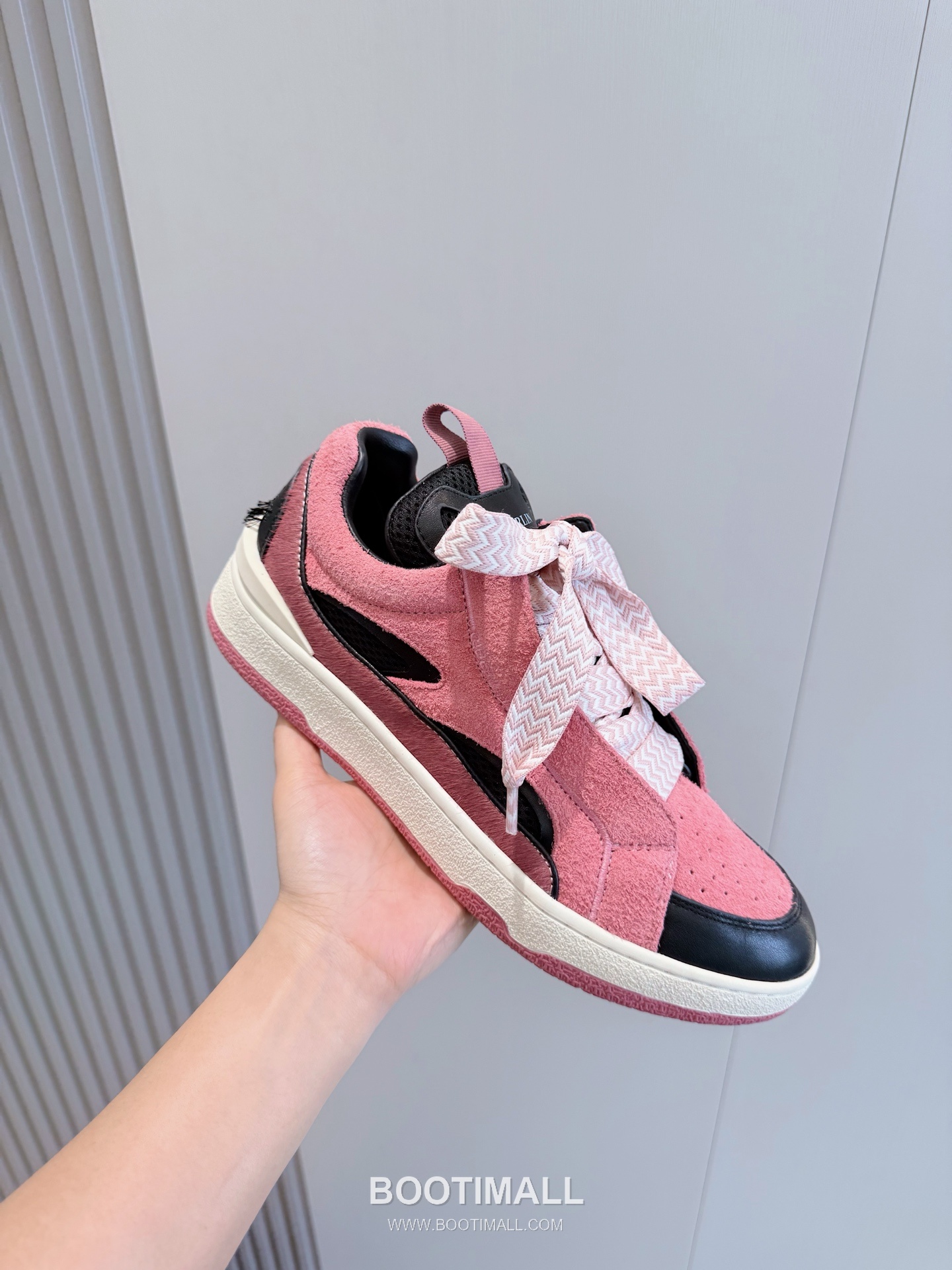 Lanvin Gallery Department Calfskin Leather Low Chunky Sneakers with Artistic Panel Detail 랑방 갤러리디파트먼트 카프스킨 레더 로우 청키 스니커즈 아트 패널 디테일 4cm 5