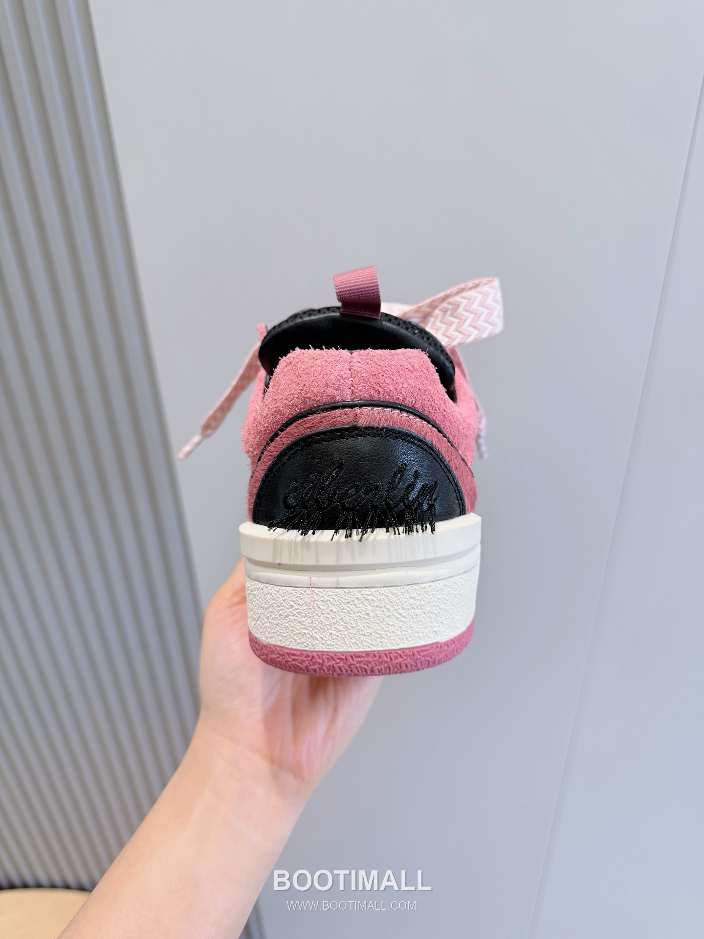 Lanvin Gallery Department Calfskin Leather Low Chunky Sneakers with Artistic Panel Detail 랑방 갤러리디파트먼트 카프스킨 레더 로우 청키 스니커즈 아트 패널 디테일 4cm 6