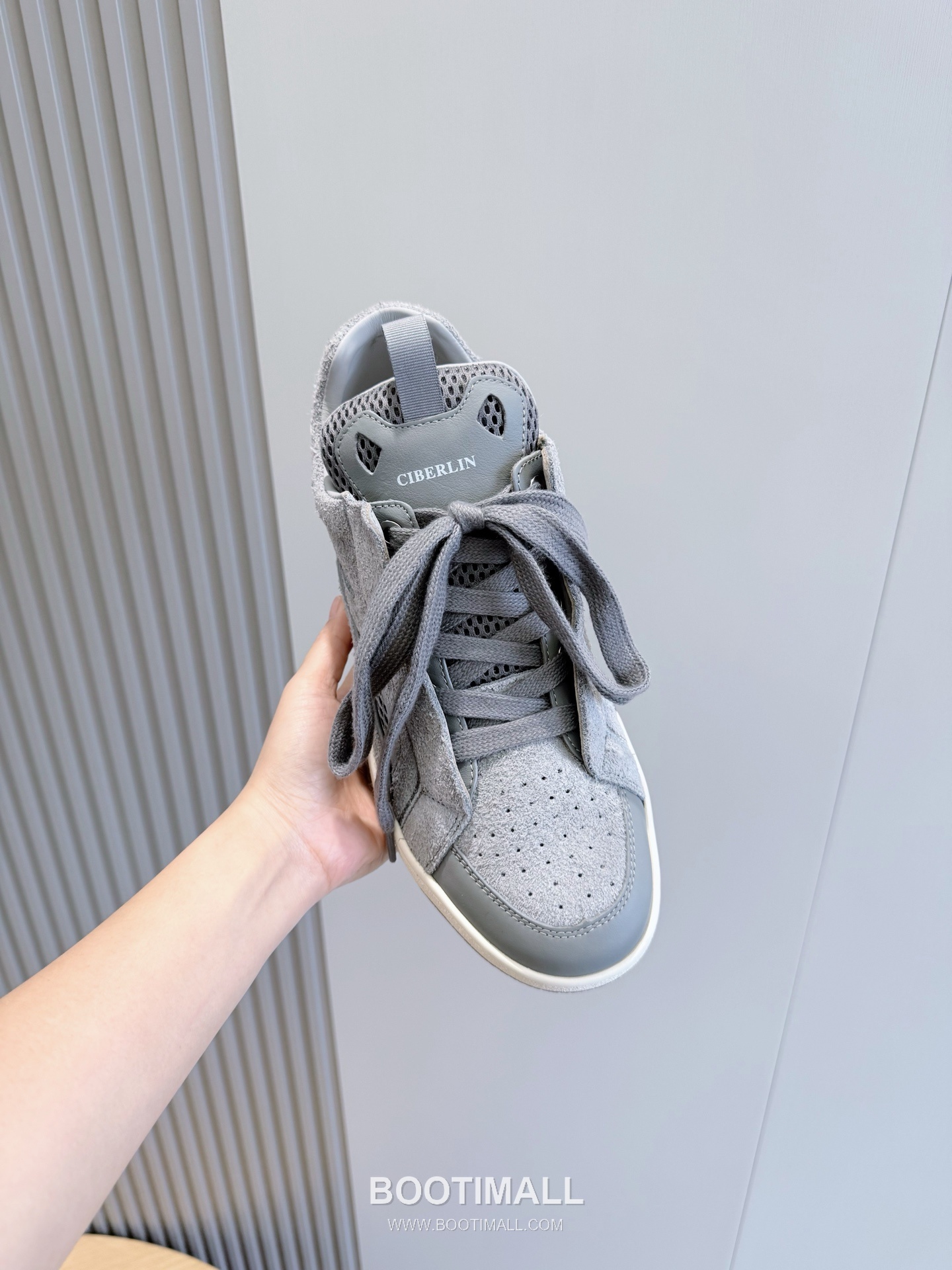 Lanvin Gallery Department Calfskin Leather Low Chunky Sneakers with Artistic Panel Detail 랑방 갤러리디파트먼트 카프스킨 레더 로우 청키 스니커즈 아트 패널 디테일 4cm 4