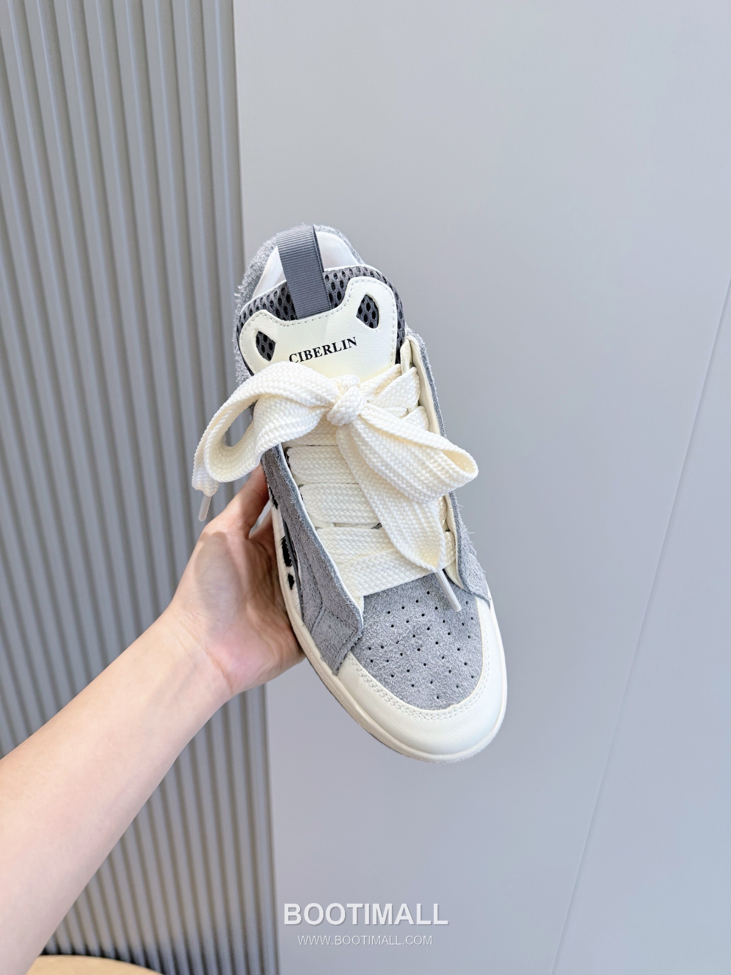 Lanvin Gallery Department Calfskin Leather Low Chunky Sneakers with Artistic Panel Detail 랑방 갤러리디파트먼트 카프스킨 레더 로우 청키 스니커즈 아트 패널 디테일 4cm 4