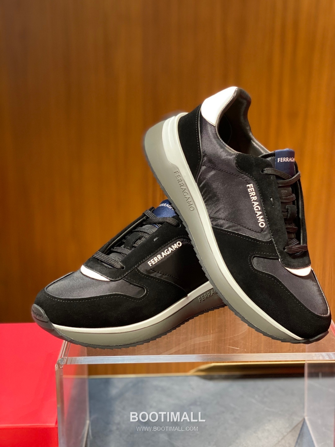 Ferragamo Calfskin Leather Low Sneakers with Rubber Logo Detail 페라가모 카프스킨 레더 로우 스니커즈 러버 로고 디테일 3cm 7