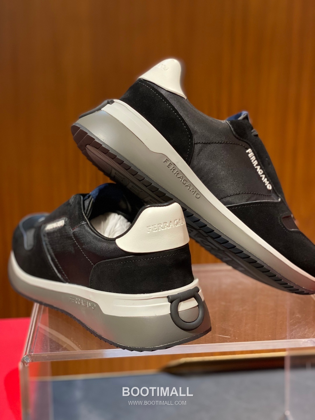 Ferragamo Calfskin Leather Low Sneakers with Rubber Logo Detail 페라가모 카프스킨 레더 로우 스니커즈 러버 로고 디테일 3cm 9