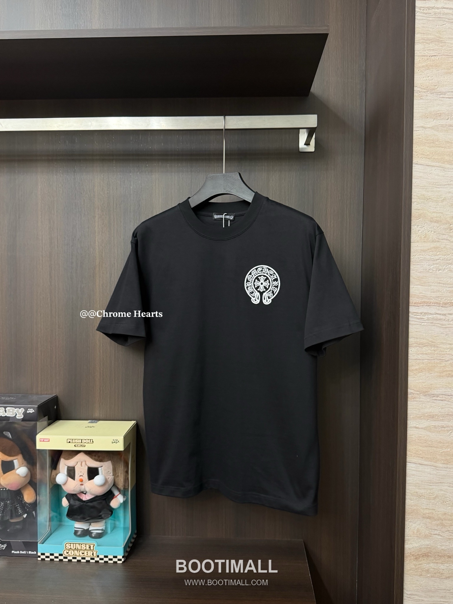 Chrome Hearts 2026 S/S High Density Cotton Embroidered Patch Logo T-Shirt 크롬하츠 2026SS 고밀도 코튼 자수 패치 로고 티셔츠 1