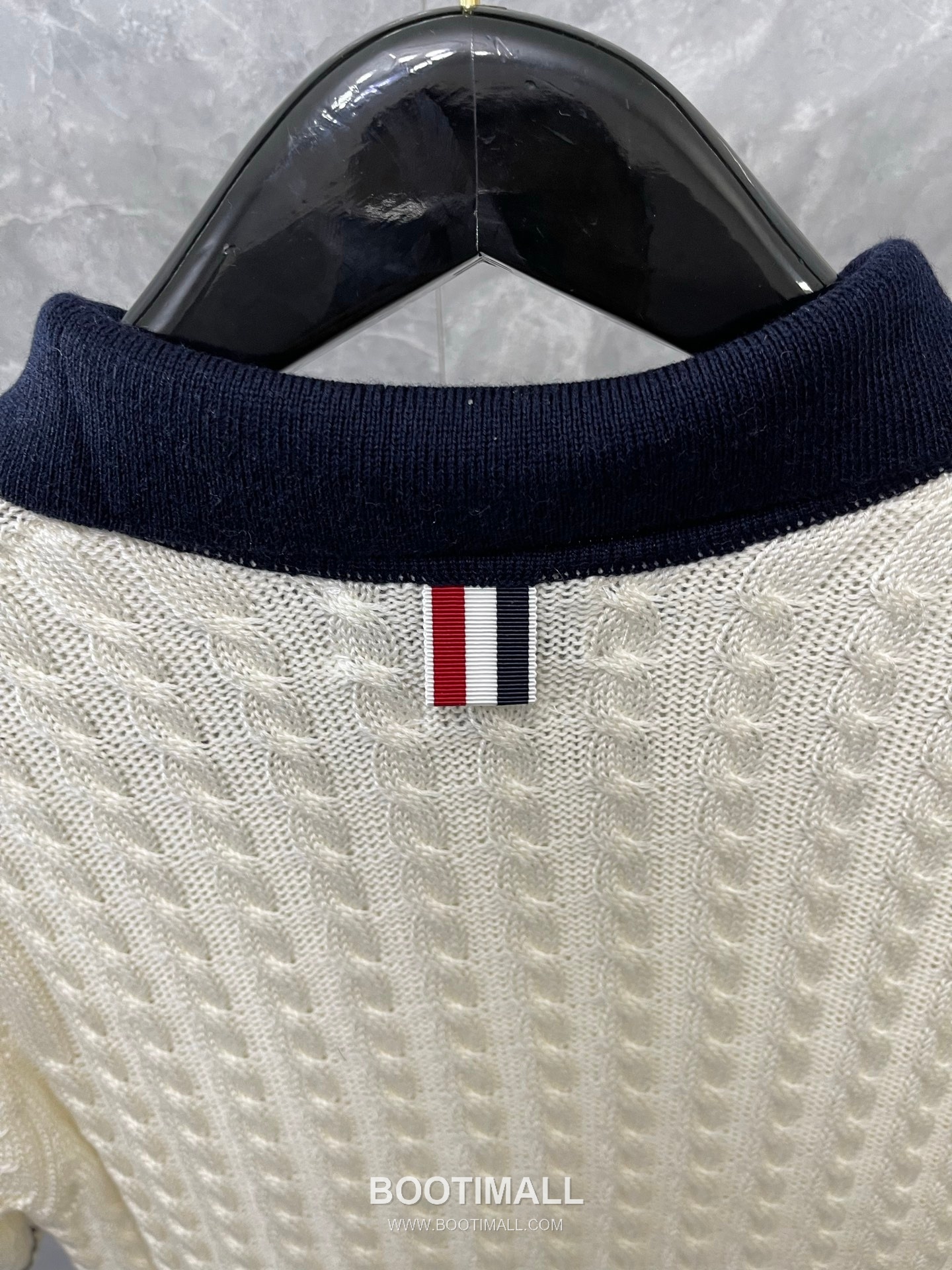 Thom Browne 2026 S/S Merino Wool Cable Knit Button Polo T-Shirt 톰브라운 2026SS 메리노 울 케이블 니트 버튼 폴로 티셔츠 16