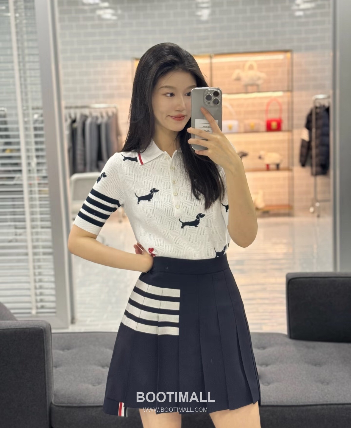 Thom Browne 2026 S/S Tencel Cotton Intarsia Hector Dog Polo T-Shirt 톰브라운 2026SS 텐셀 코튼 인타르시아 헥터 도그 폴로 티셔츠 1