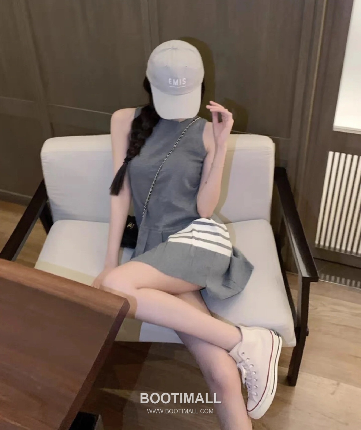 Thom Browne 2026 S/S Cotton Sleeveless Knit Logo Dress 톰브라운 2026SS 코튼 슬리브리스 니트 로고 원피스 4