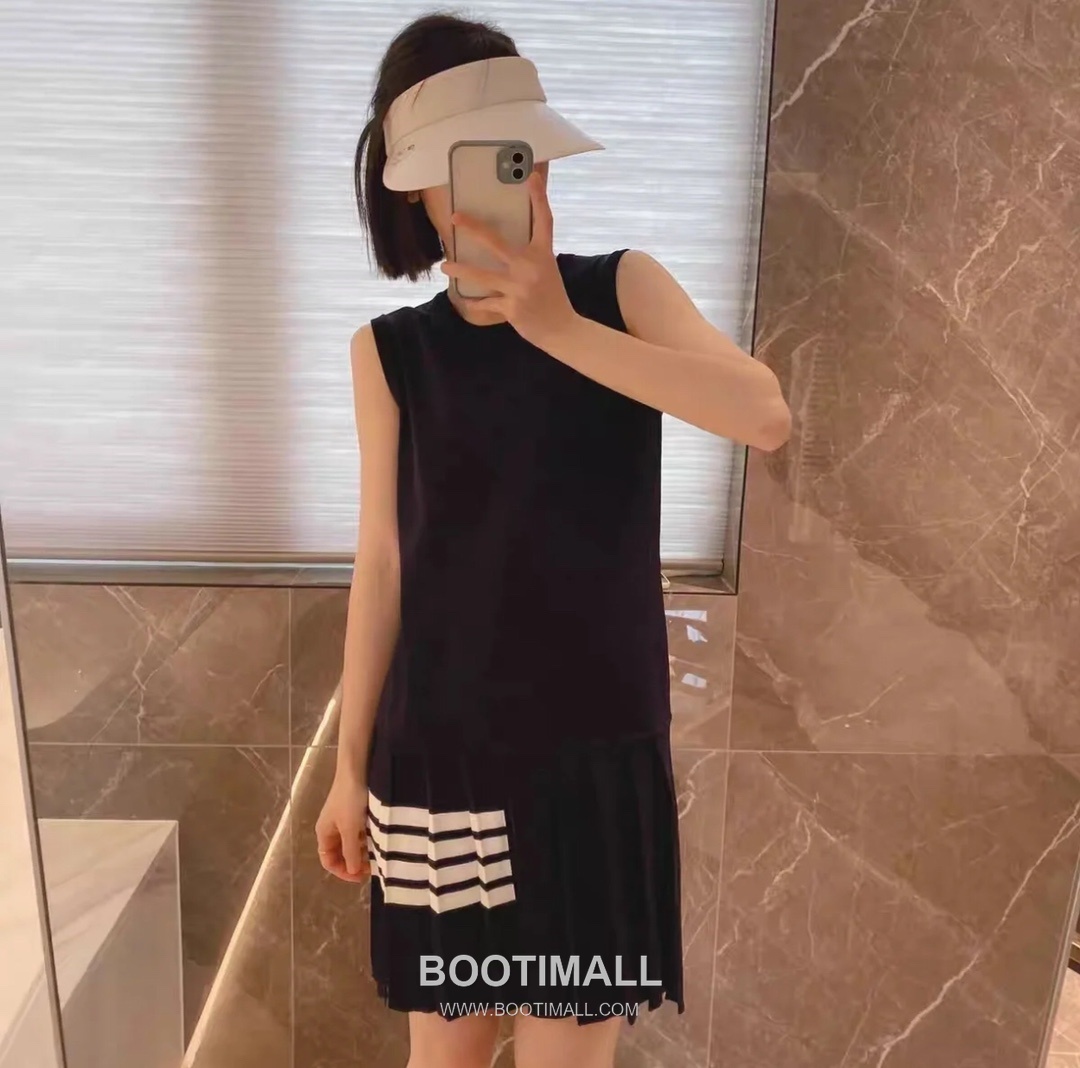 Thom Browne 2026 S/S Cotton Sleeveless Knit Logo Dress 톰브라운 2026SS 코튼 슬리브리스 니트 로고 원피스 2