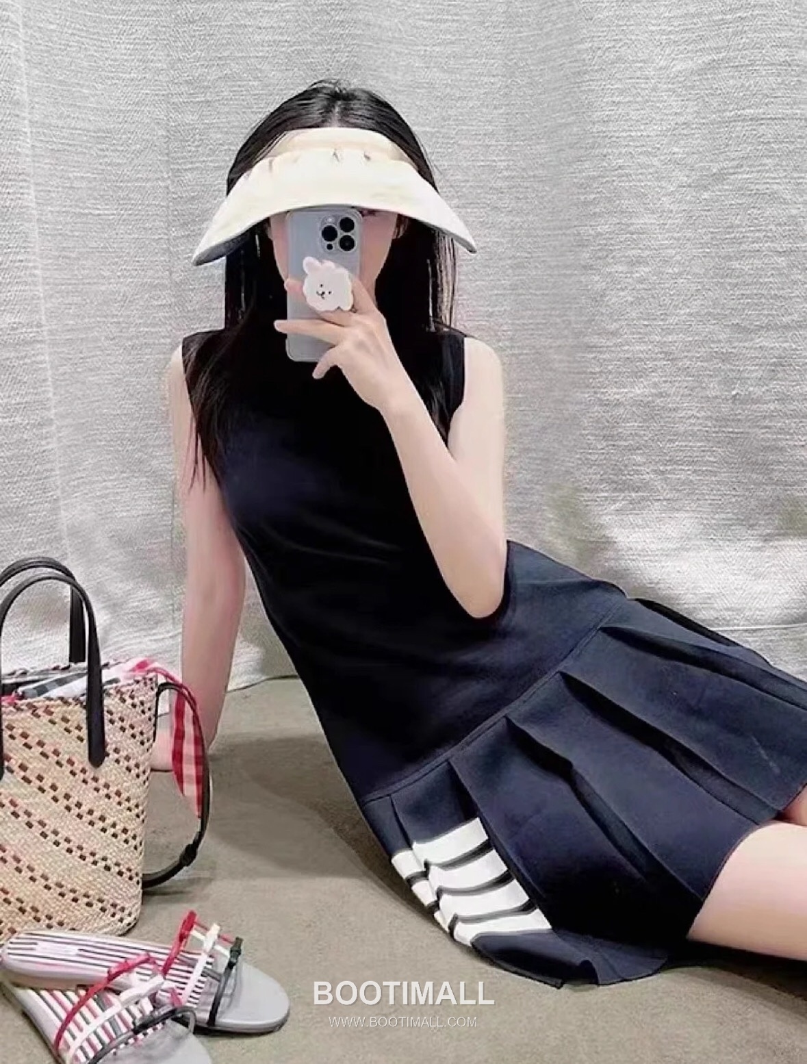 Thom Browne 2026 S/S Cotton Sleeveless Knit Logo Dress 톰브라운 2026SS 코튼 슬리브리스 니트 로고 원피스 8