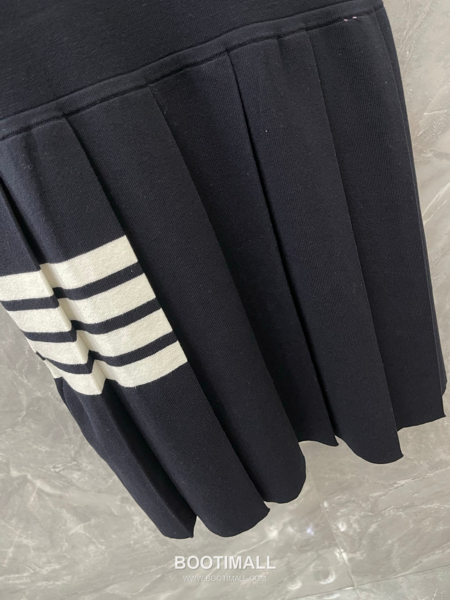 Thom Browne 2026 S/S Cotton Sleeveless Knit Logo Dress 톰브라운 2026SS 코튼 슬리브리스 니트 로고 원피스 16