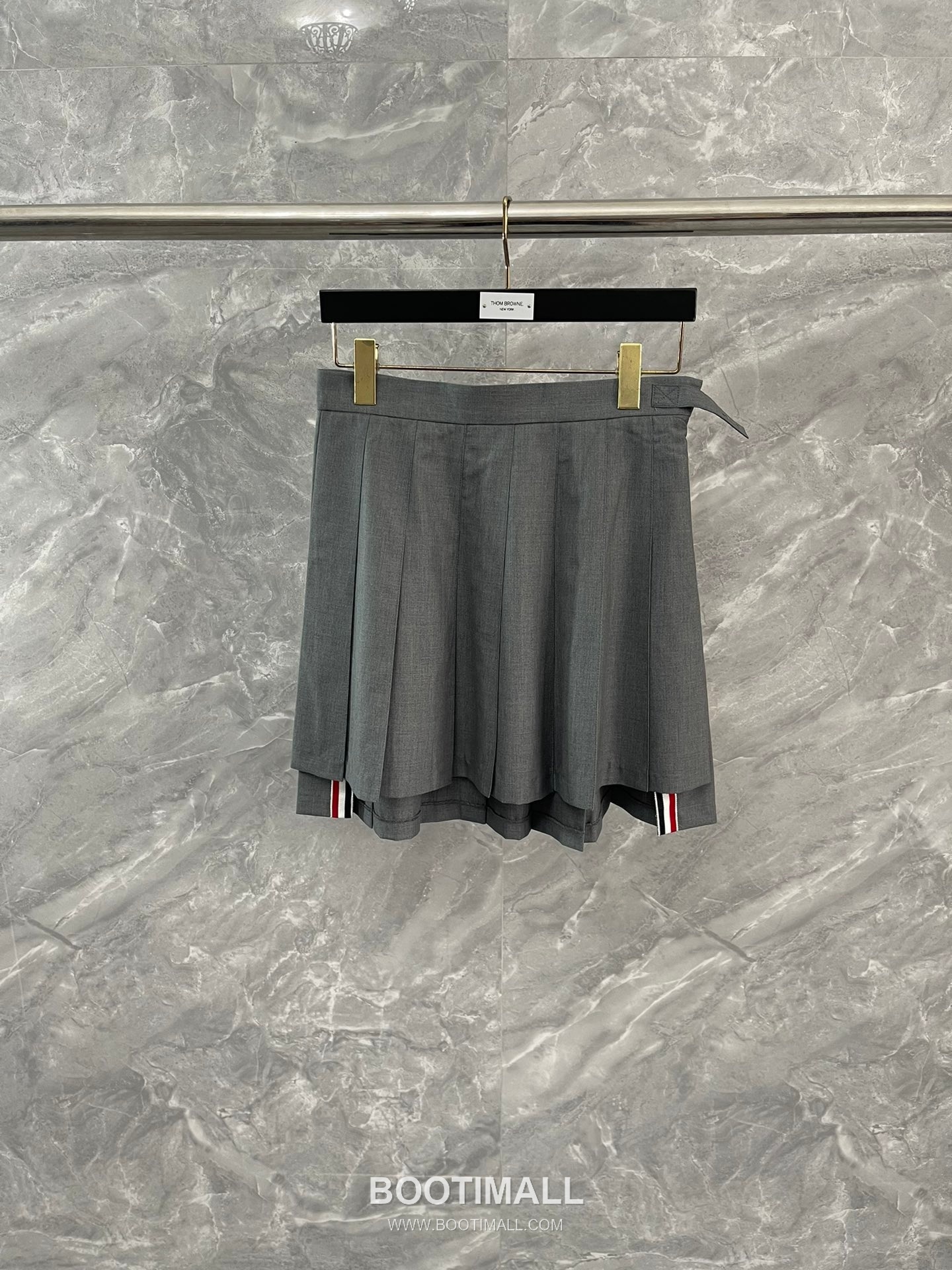 Thom Browne 2026 S/S Wool A-Line Structured Skirt 톰브라운 2026SS 울 A라인 스트럭처 스커트 1