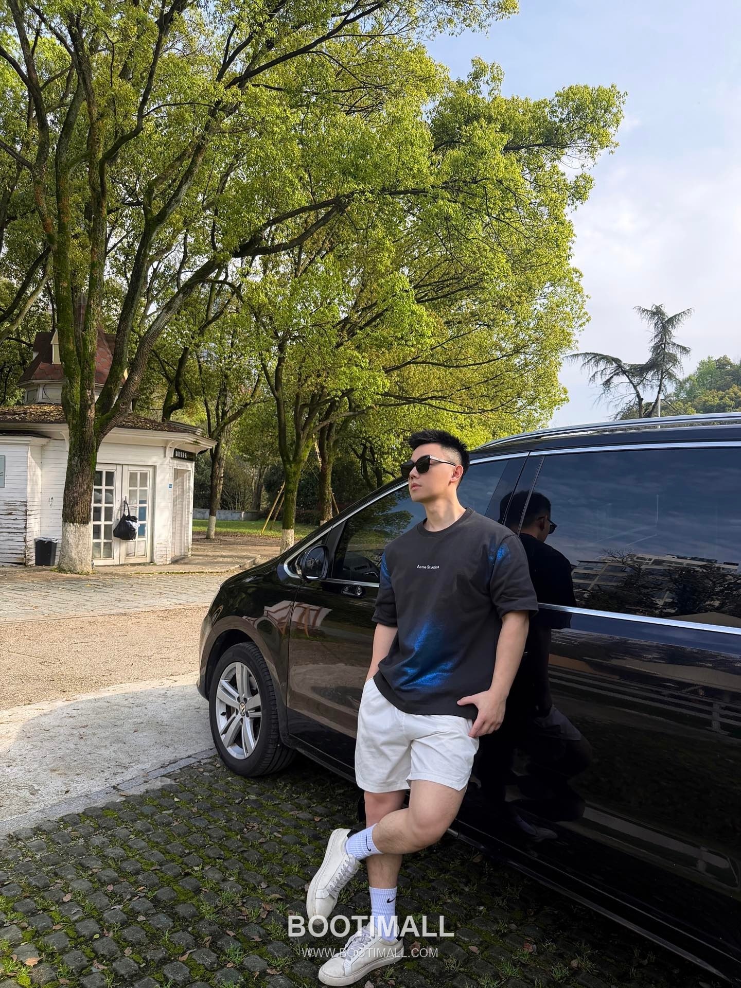 Acne Studios 2026 S/S Cotton Gradient Foil Logo Print T-Shirt 아크네스튜디오 2026SS 코튼 그라데이션 포일 로고 프린트 티셔츠 3