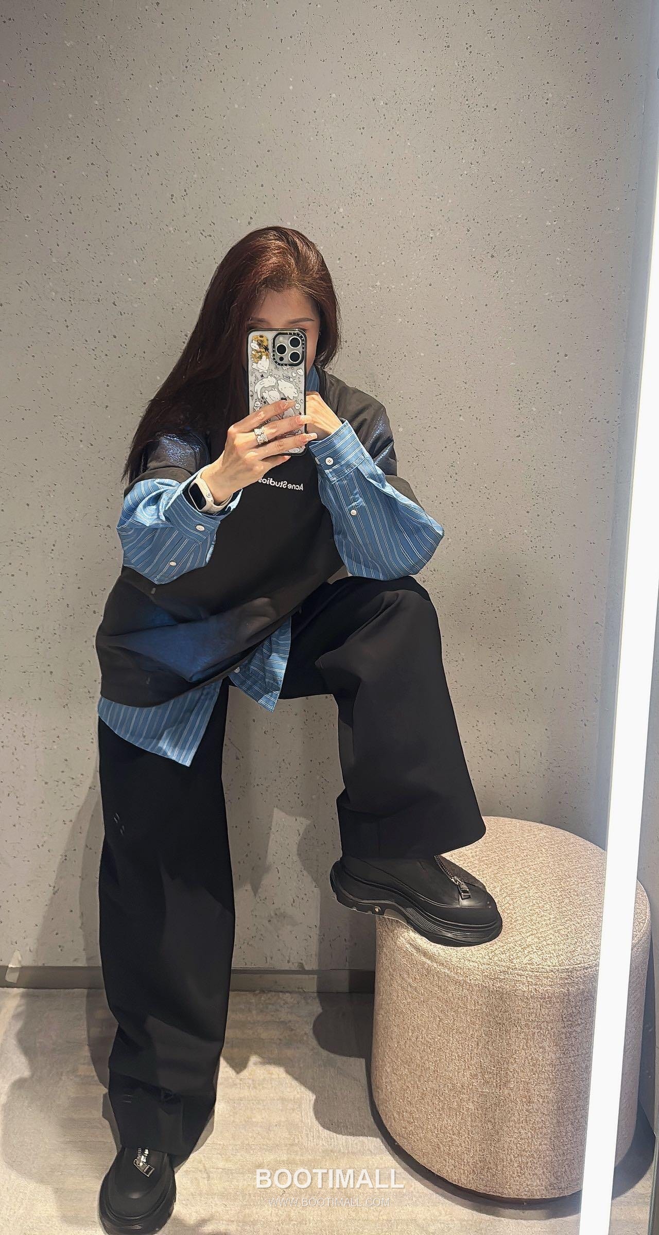 Acne Studios 2026 S/S Cotton Gradient Foil Logo Print T-Shirt 아크네스튜디오 2026SS 코튼 그라데이션 포일 로고 프린트 티셔츠 18