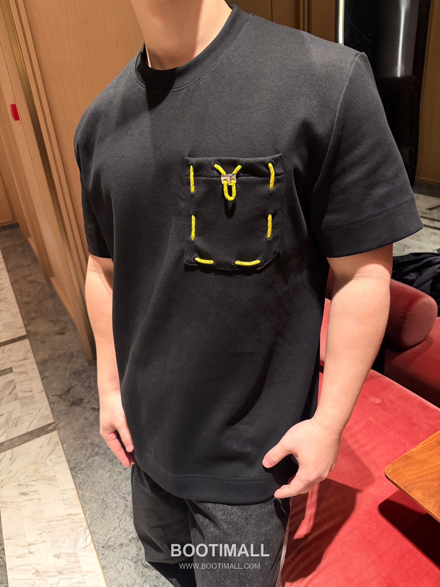 Fendi 2026 S/S Cotton Ribbon Pocket Embroidered Logo T-Shirt 펜디 2026SS 코튼 리본 포켓 자수 로고 티셔츠 4