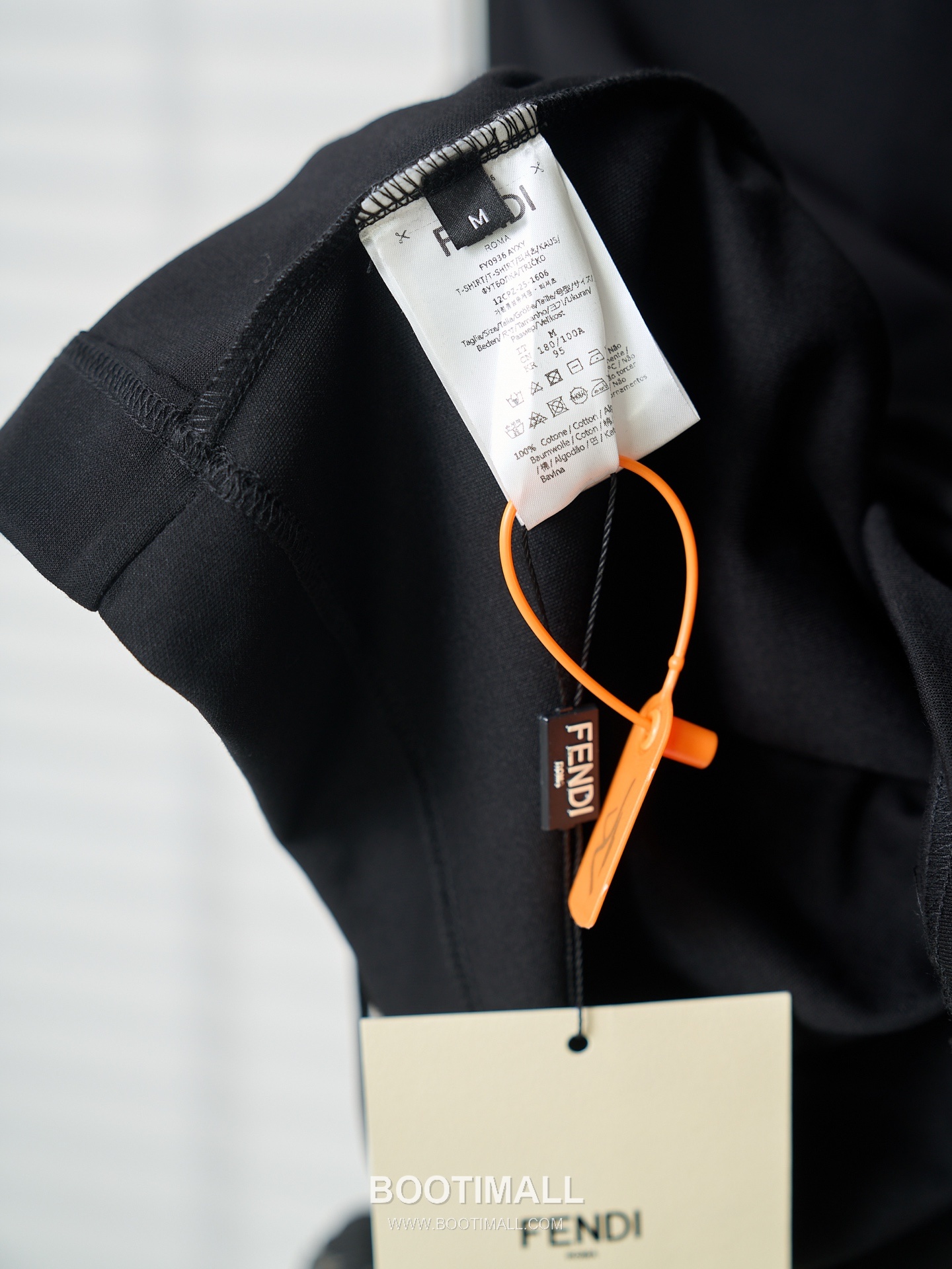 Fendi 2026 S/S Cotton Ribbon Pocket Embroidered Logo T-Shirt 펜디 2026SS 코튼 리본 포켓 자수 로고 티셔츠 19