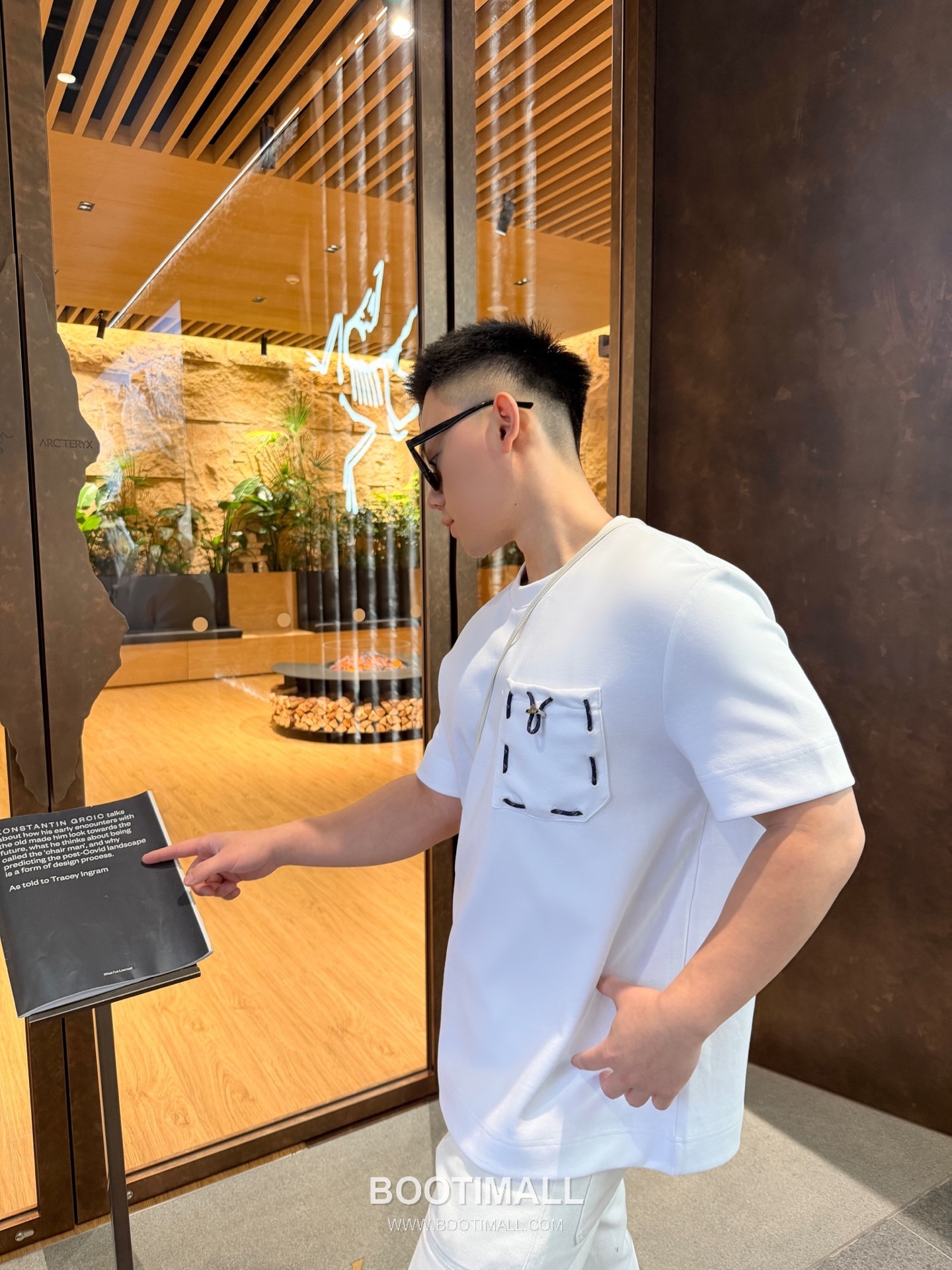 Fendi 2026 S/S Cotton Ribbon Pocket Embroidered Logo T-Shirt 펜디 2026SS 코튼 리본 포켓 자수 로고 티셔츠 8