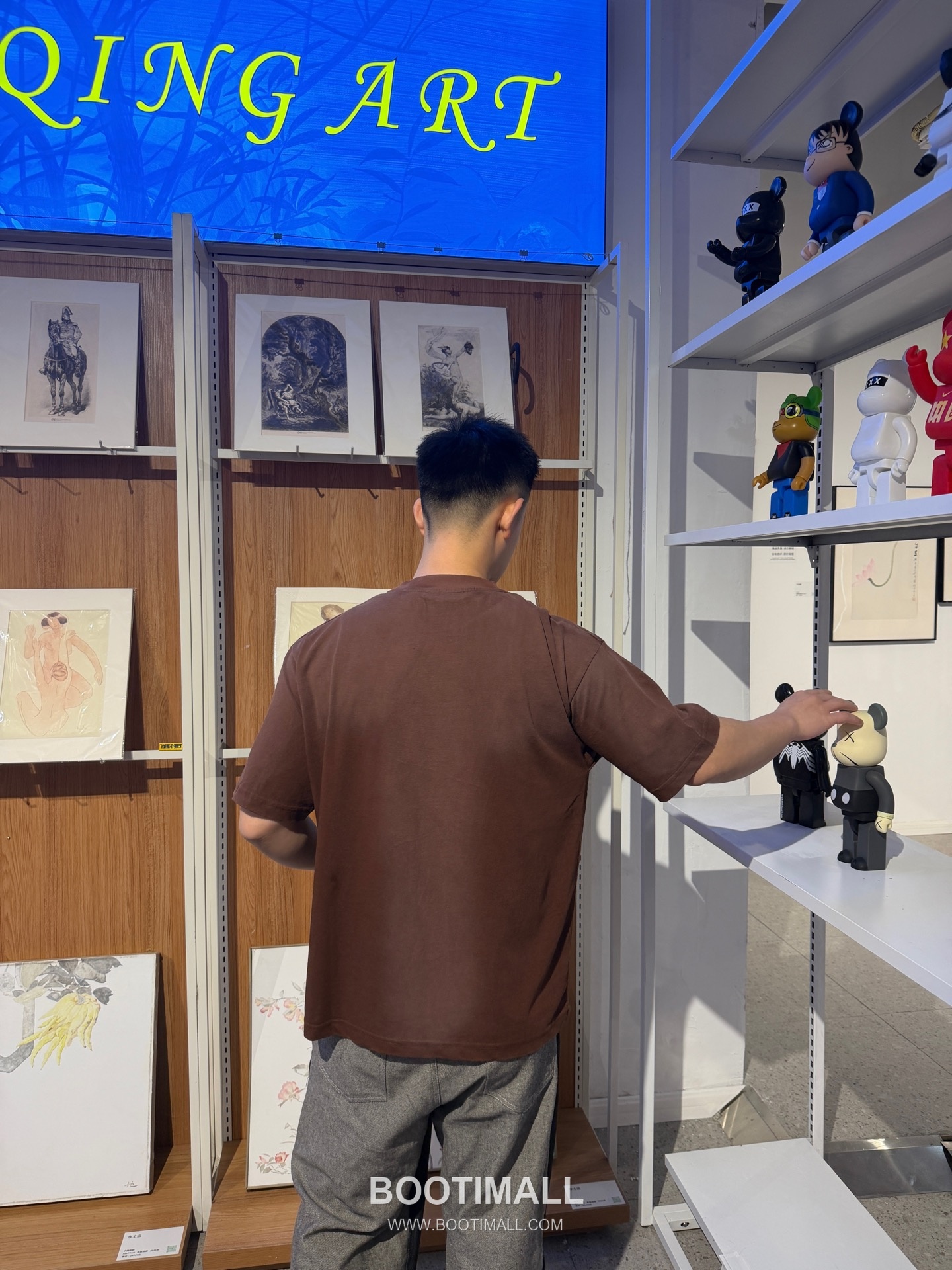 Acne Studios 2026 S/S Cotton Vintage Spray Print Logo T-Shirt 아크네스튜디오 2026SS 코튼 빈티지 스프레이 프린트 로고 티셔츠 2