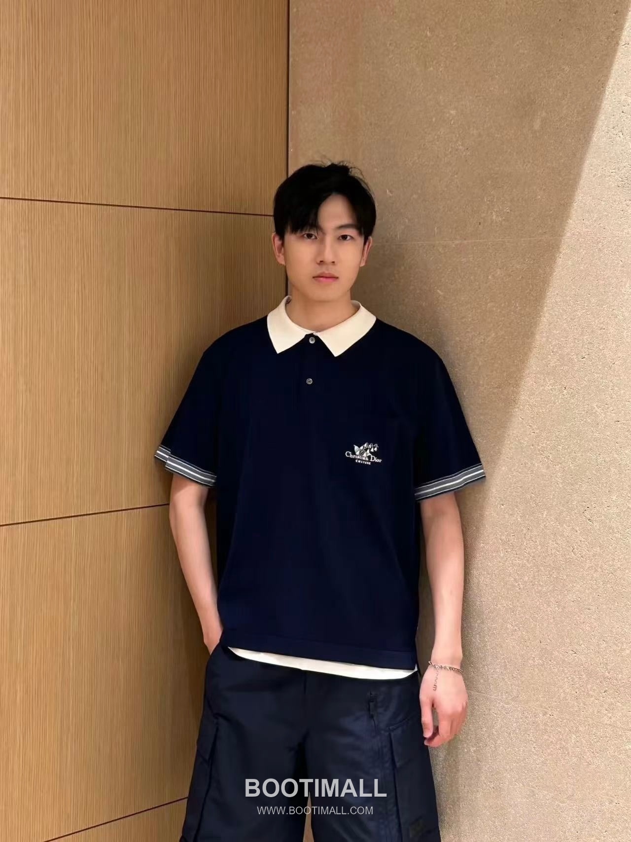 Dior 2026 S/S Cotton Embroidered Lily of the Valley Polo T-Shirt 디올 2026SS 코튼 자수 릴리오브더밸리 폴로 티셔츠 1