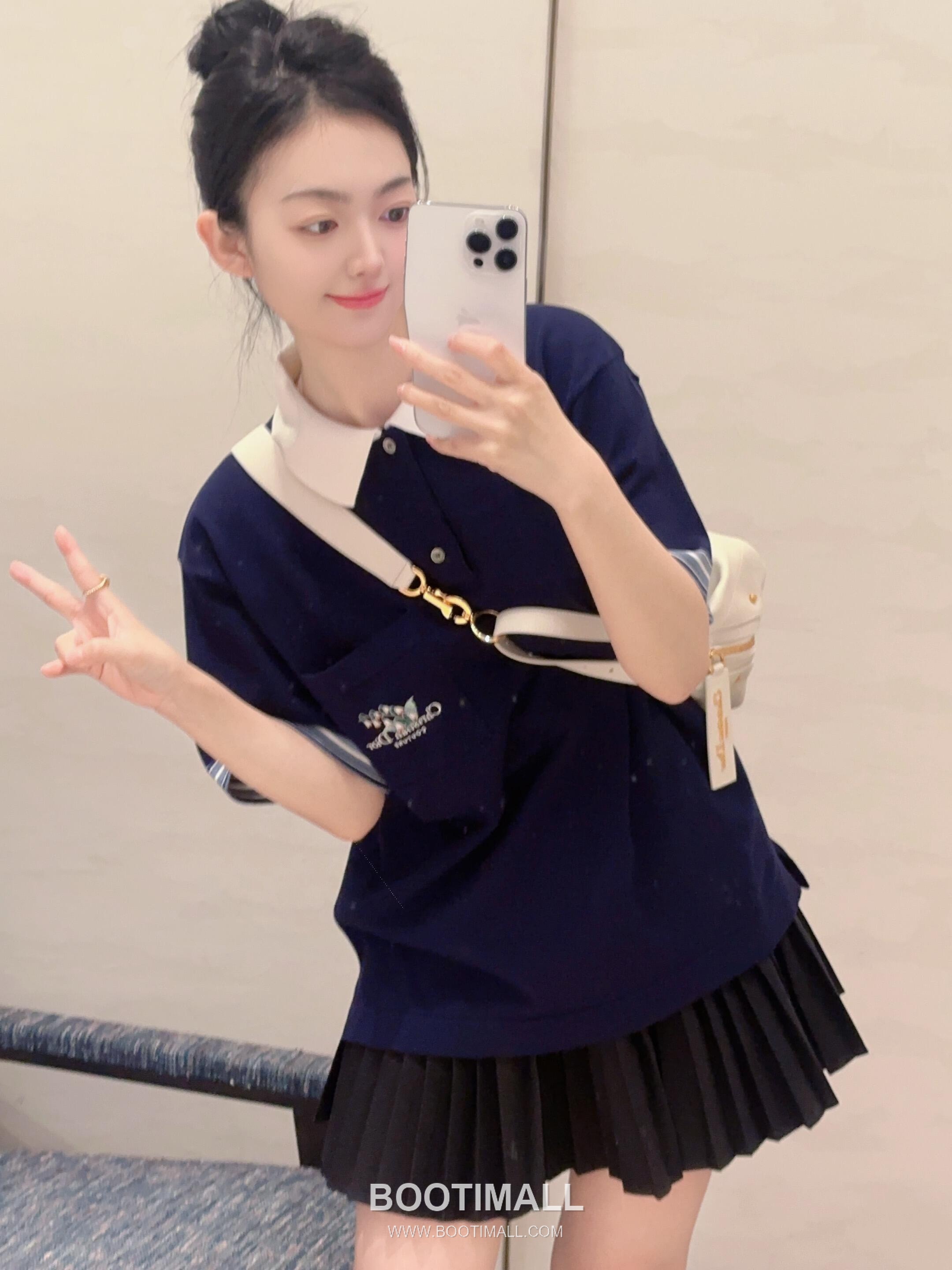 Dior 2026 S/S Cotton Embroidered Lily of the Valley Polo T-Shirt 디올 2026SS 코튼 자수 릴리오브더밸리 폴로 티셔츠 18