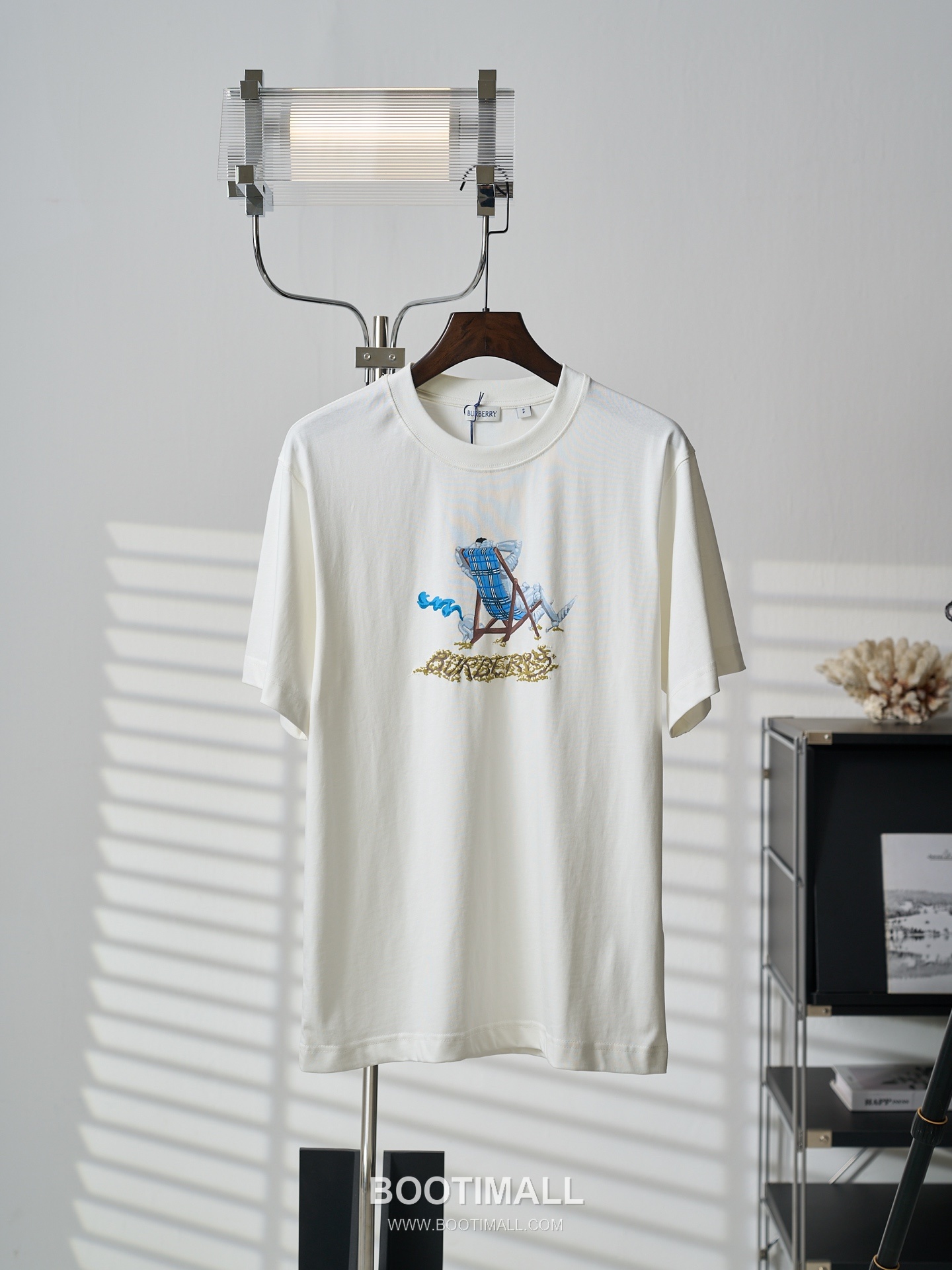 Burberry 2026 S/S Cotton Graphic Print Logo T-Shirt 버버리 2026SS 코튼 그래픽 프린트 로고 티셔츠 8