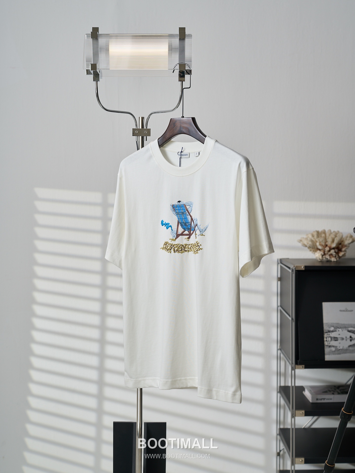 Burberry 2026 S/S Cotton Graphic Print Logo T-Shirt 버버리 2026SS 코튼 그래픽 프린트 로고 티셔츠 10
