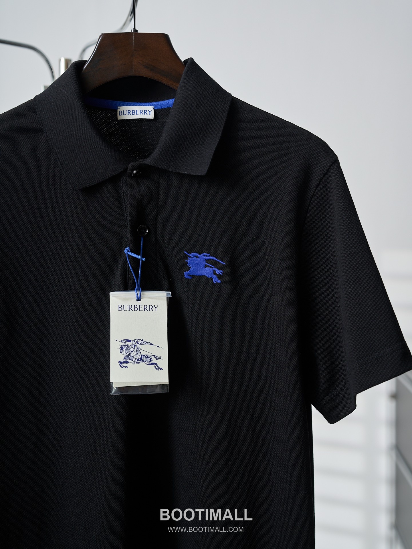 Burberry 2026 S/S Cotton Piqué Embroidered Equestrian Polo T-Shirt 버버리 2026SS 코튼 피케 자수 승마 로고 폴로 티셔츠 12