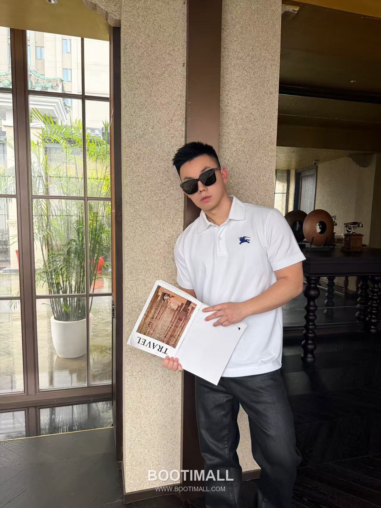 Burberry 2026 S/S Cotton Piqué Embroidered Equestrian Polo T-Shirt 버버리 2026SS 코튼 피케 자수 승마 로고 폴로 티셔츠 2