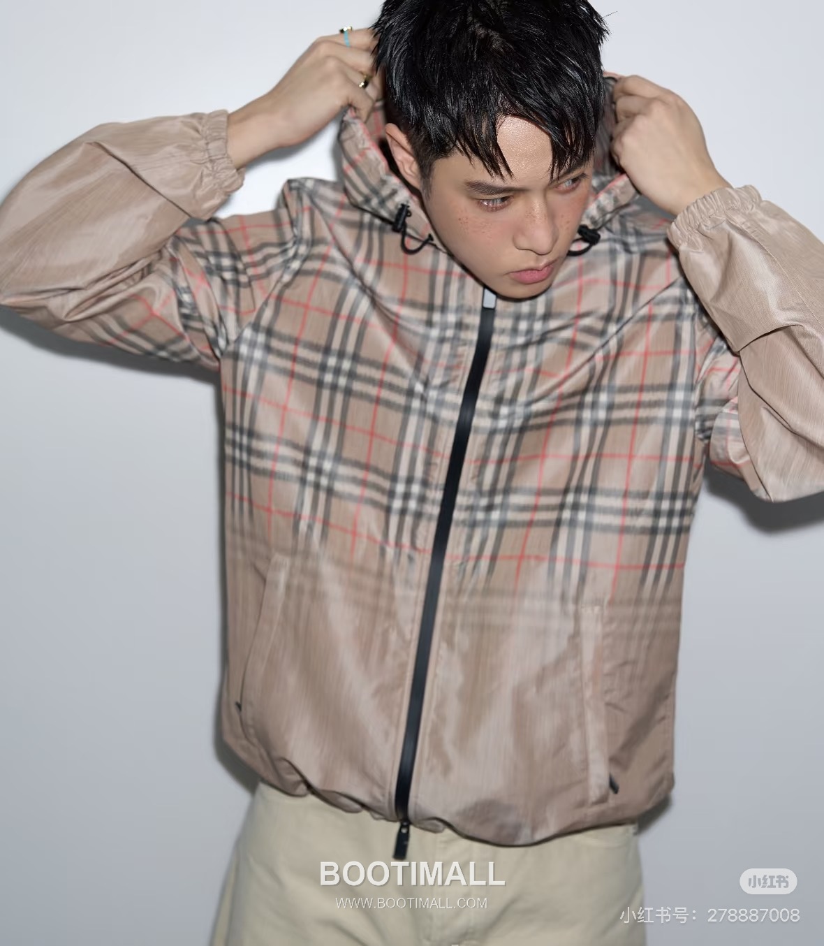 Burberry 2026 S/S Cotton Blend Gradient Check Zip Hoodie Jacket 버버리 2026SS 코튼 혼방 그라데이션 체크 집업 후드 재킷 4