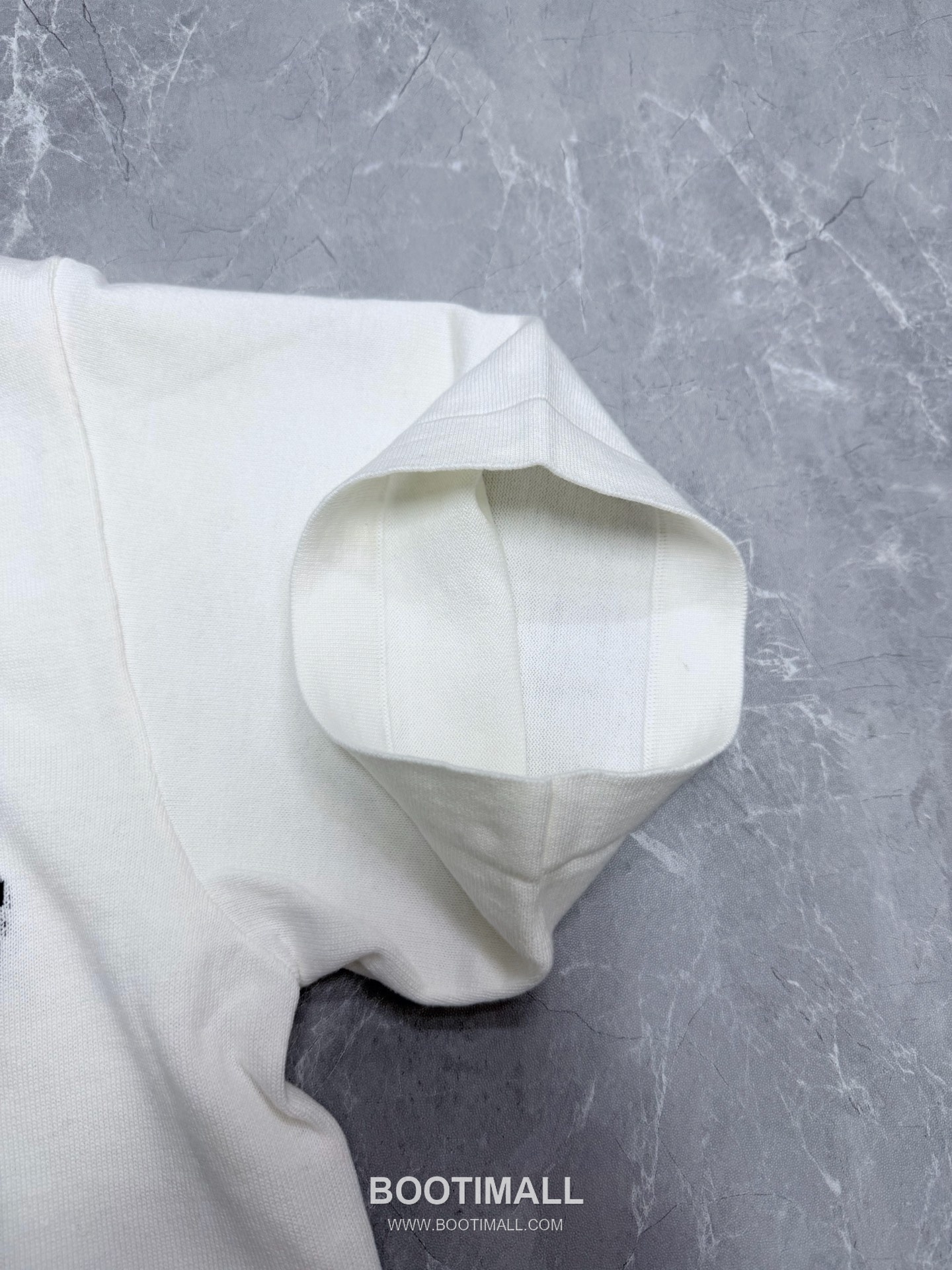 Louis Vuitton 2026 S/S Cotton Monogram Comics Intarsia Print T-Shirt 루이비통 2026SS 코튼 모노그램 코믹스 인타르시아 프린트 티셔츠 11