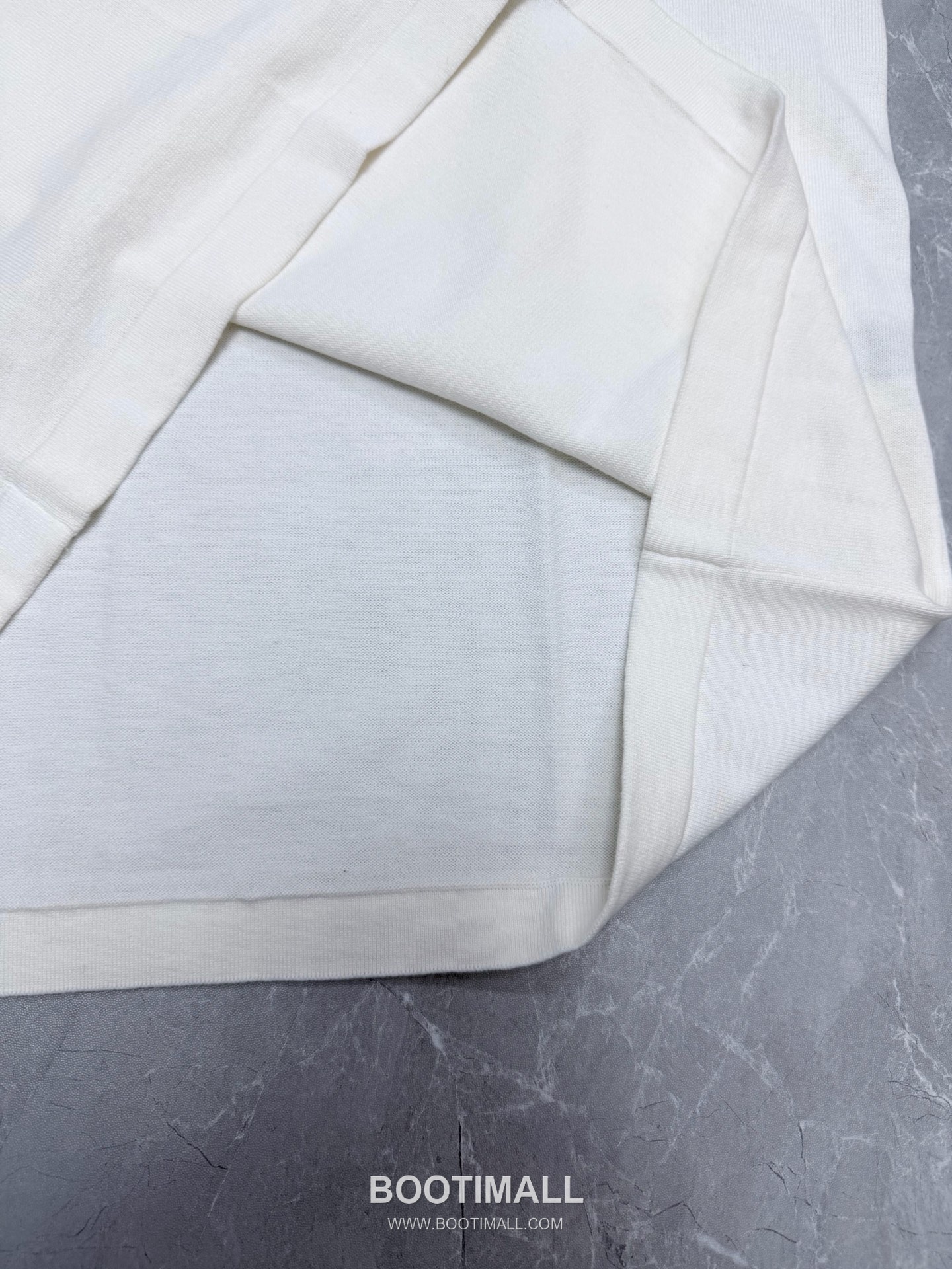 Louis Vuitton 2026 S/S Cotton Monogram Comics Intarsia Print T-Shirt 루이비통 2026SS 코튼 모노그램 코믹스 인타르시아 프린트 티셔츠 14