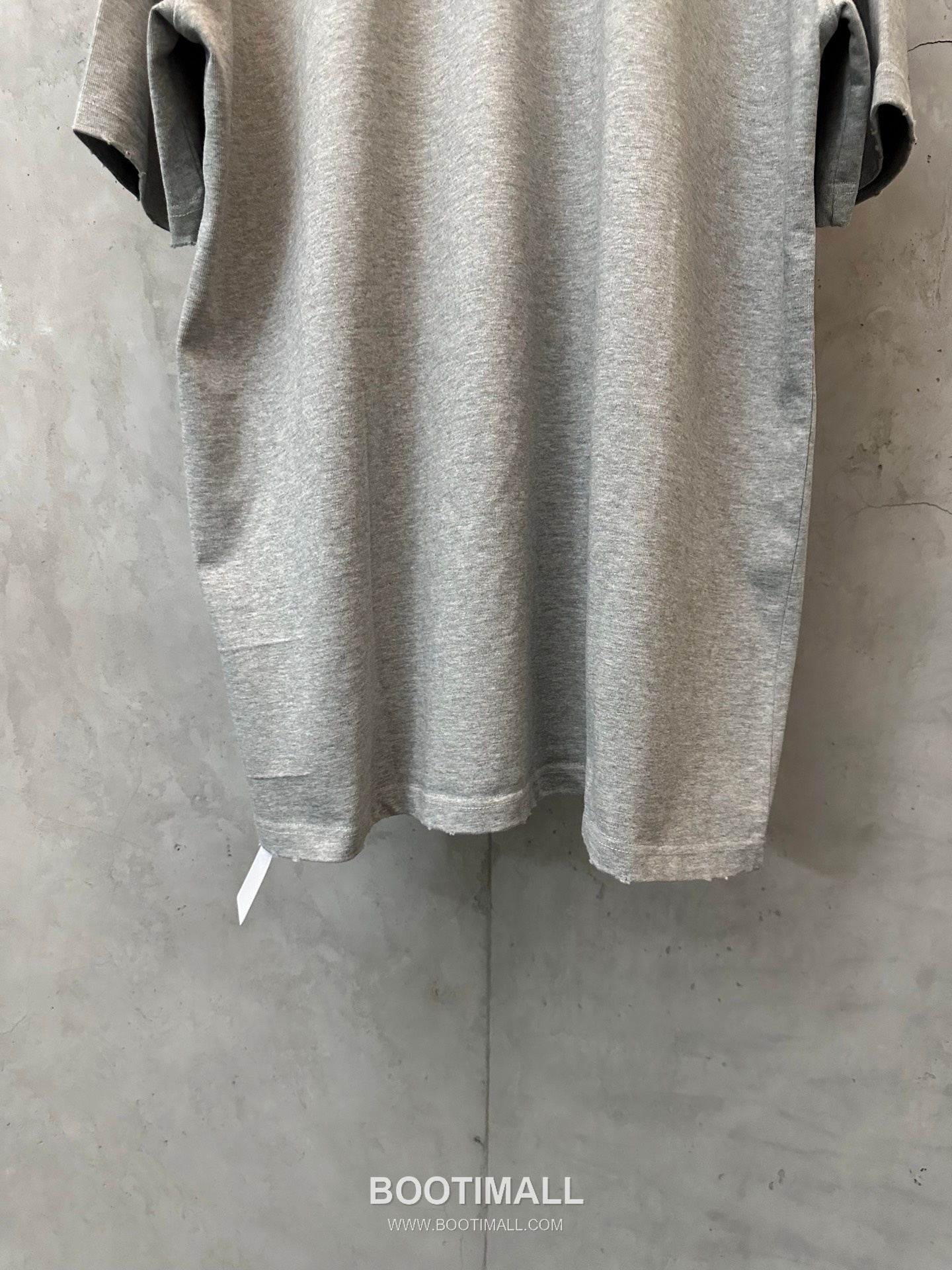 MM6 Maison Margiela 2026 S/S Cotton Foam Print Logo T-Shirt MM6메종마르지엘라 2026SS 코튼 발포 프린트 로고 티셔츠 6