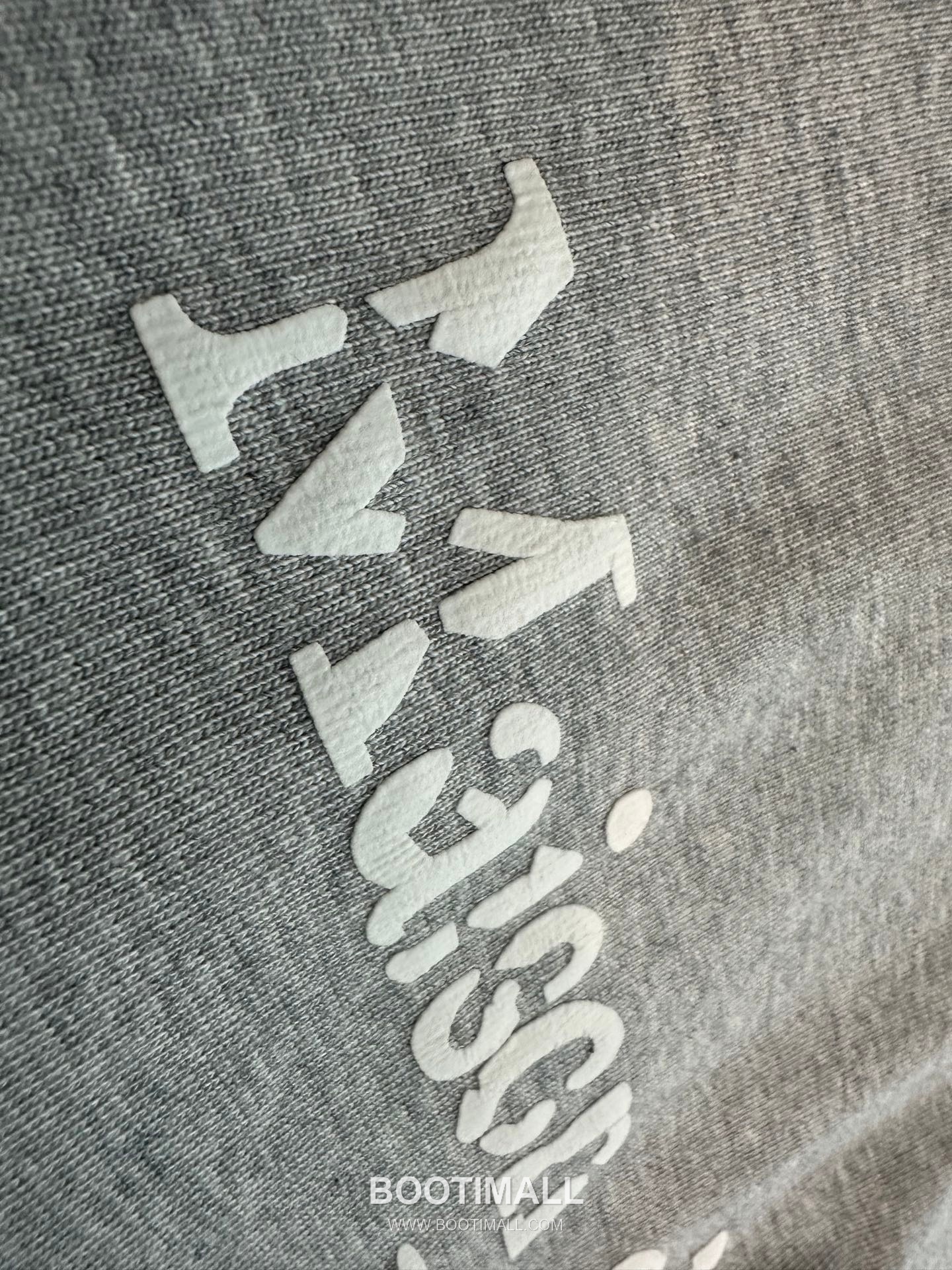 MM6 Maison Margiela 2026 S/S Cotton Foam Print Logo T-Shirt MM6메종마르지엘라 2026SS 코튼 발포 프린트 로고 티셔츠 8