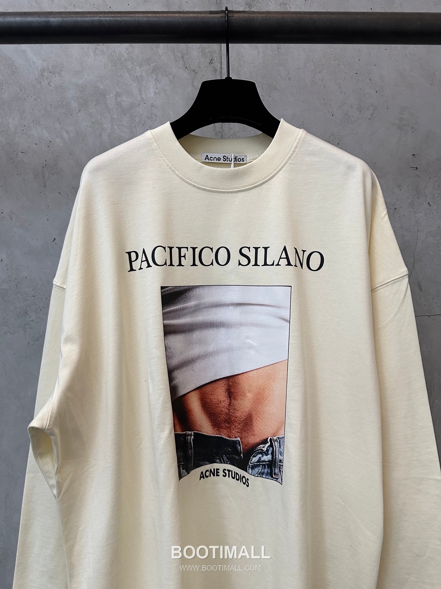Acne Studios 2026 F/W Cotton Look Print Long Sleeve T-Shirt 아크네스튜디오 2026FW 코튼 룩 프린트 롱슬리브 티셔츠 3