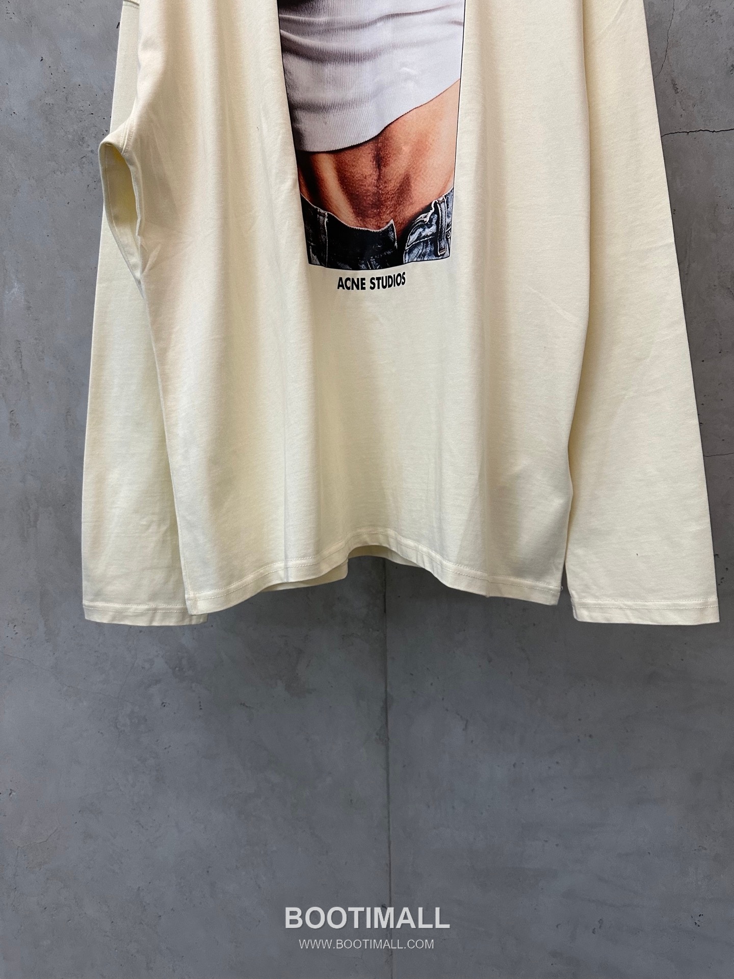 Acne Studios 2026 F/W Cotton Look Print Long Sleeve T-Shirt 아크네스튜디오 2026FW 코튼 룩 프린트 롱슬리브 티셔츠 4