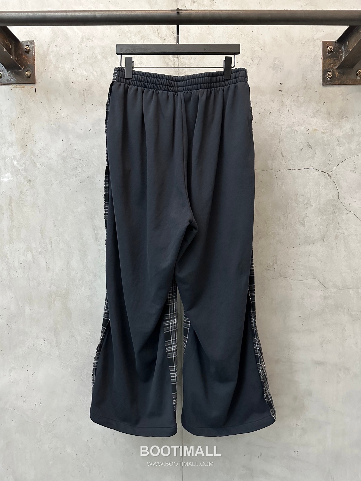 Balenciaga 2026 S/S Cotton Blend Check Patchwork Pants 발렌시아가 2026SS 코튼 혼방 체크 패치워크 팬츠 2
