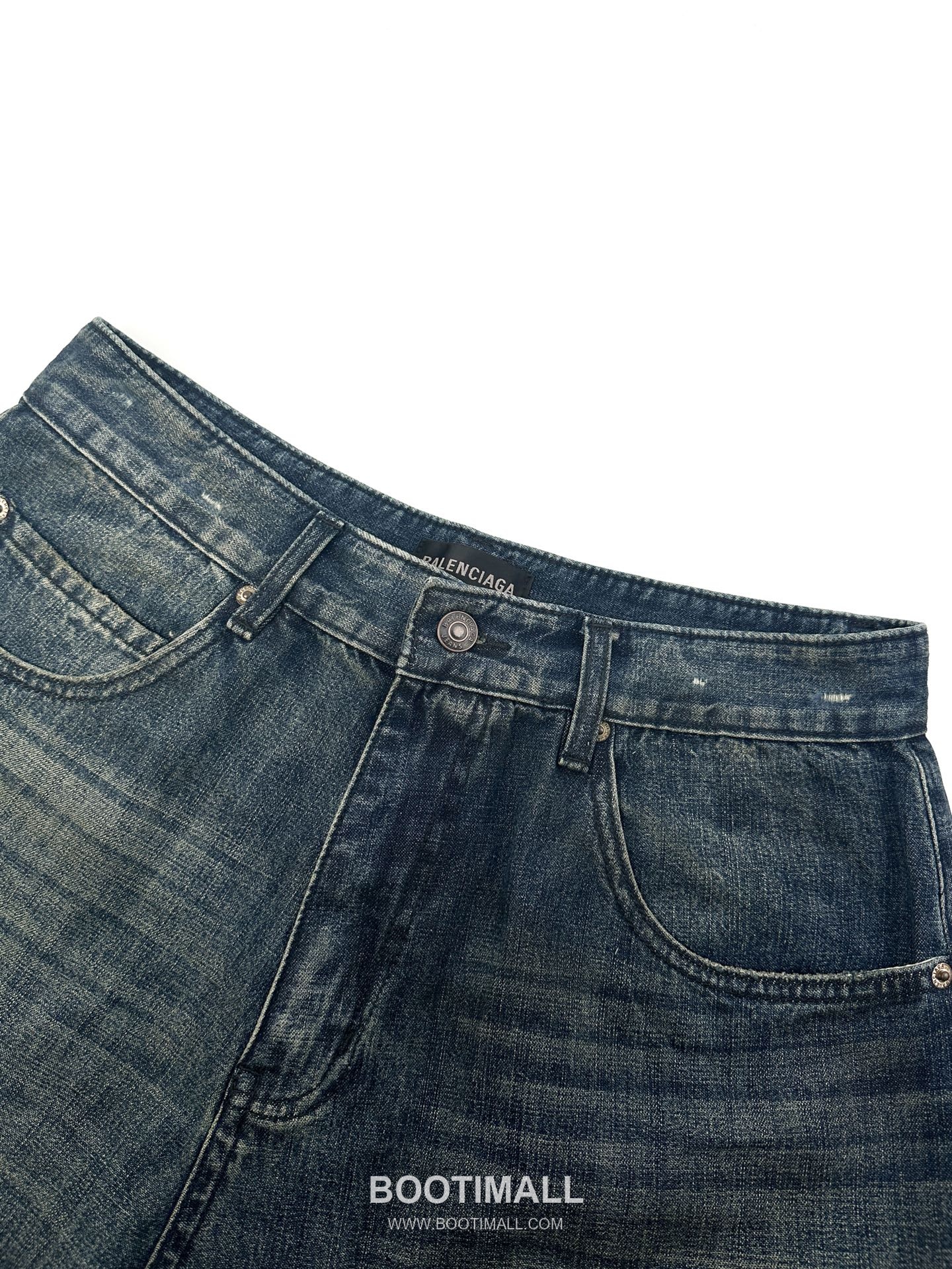 Balenciaga 2026 S/S Cotton Denim Distressed Patch Embroidered Pants 발렌시아가 2026SS 코튼 데님 디스트로이드 패치 자수 팬츠 13