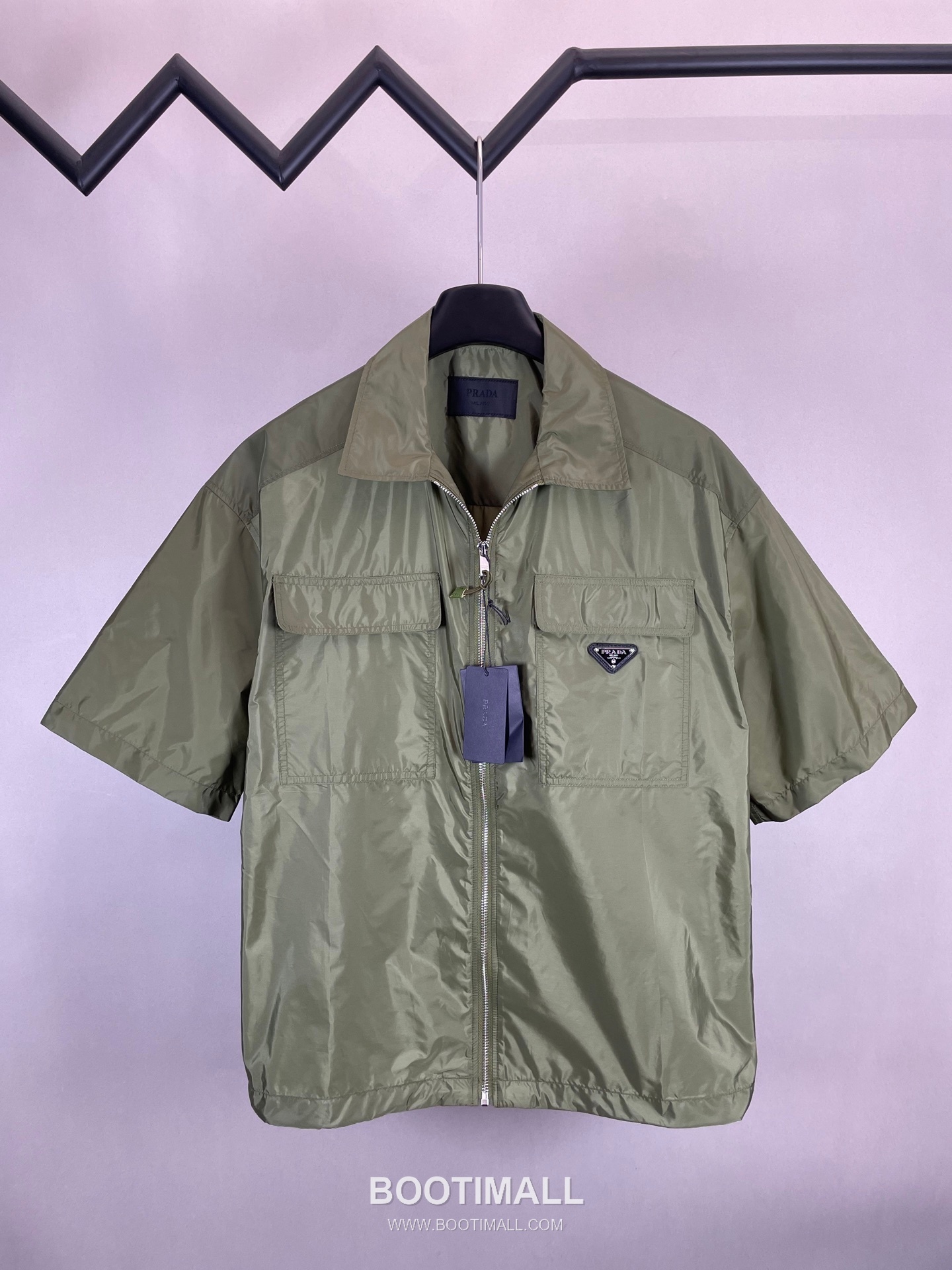 Prada 2026 S/S Recycled Nylon Zip Drawstring Shirt 프라다 2026SS 재생 나일론 집업 드로스트링 셔츠 1