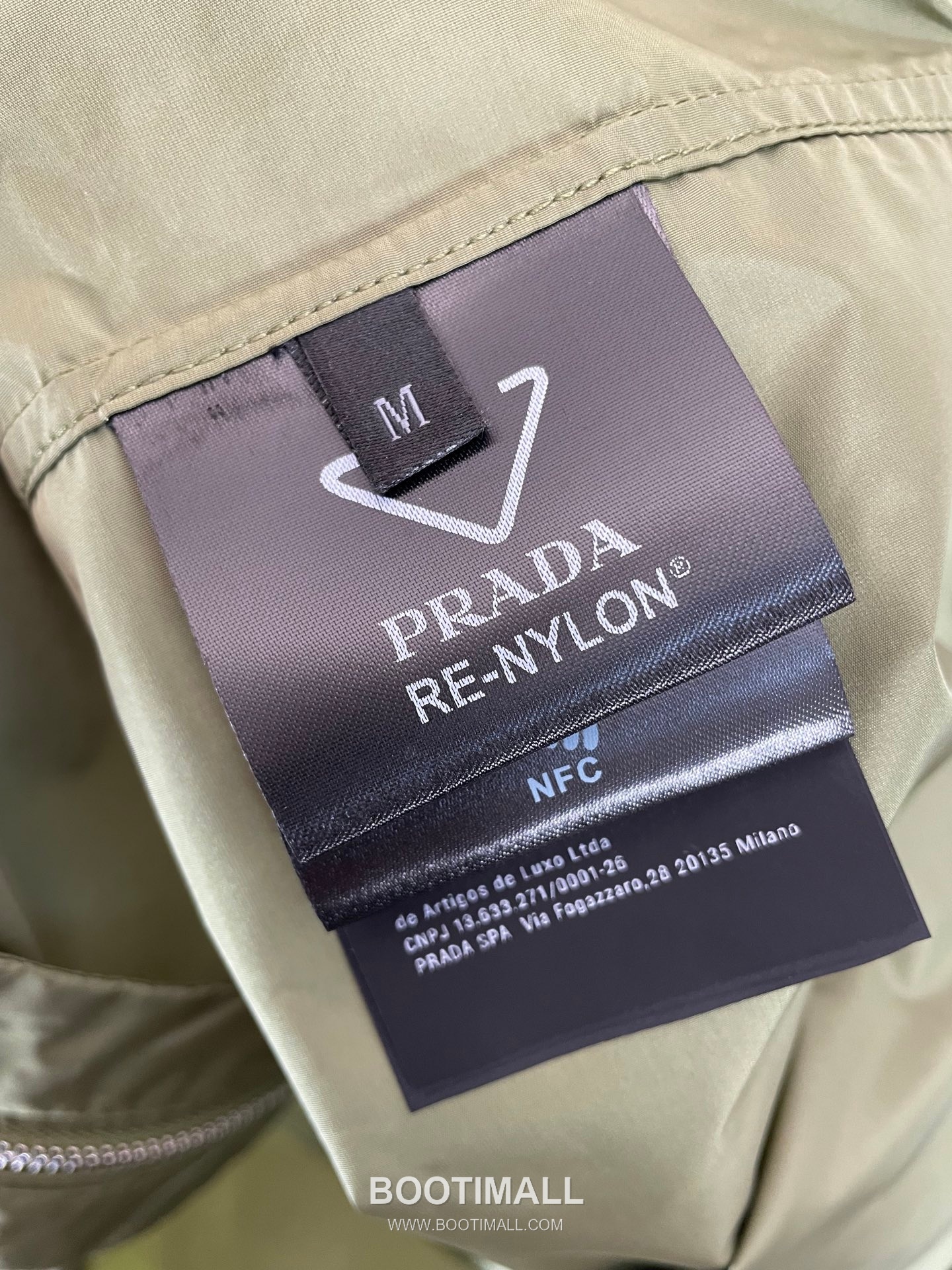 Prada 2026 S/S Recycled Nylon Zip Drawstring Shirt 프라다 2026SS 재생 나일론 집업 드로스트링 셔츠 9