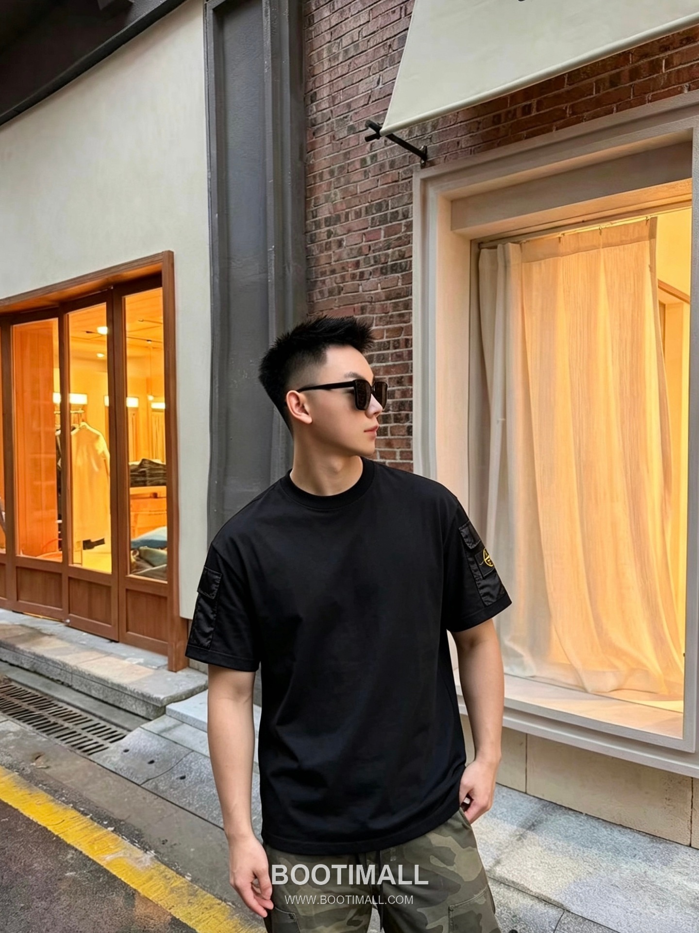 Stone Island 2026 S/S Cotton Patch Pocket Logo T-Shirt 스톤아일랜드 2026SS 코튼 패치 포켓 로고 티셔츠 1