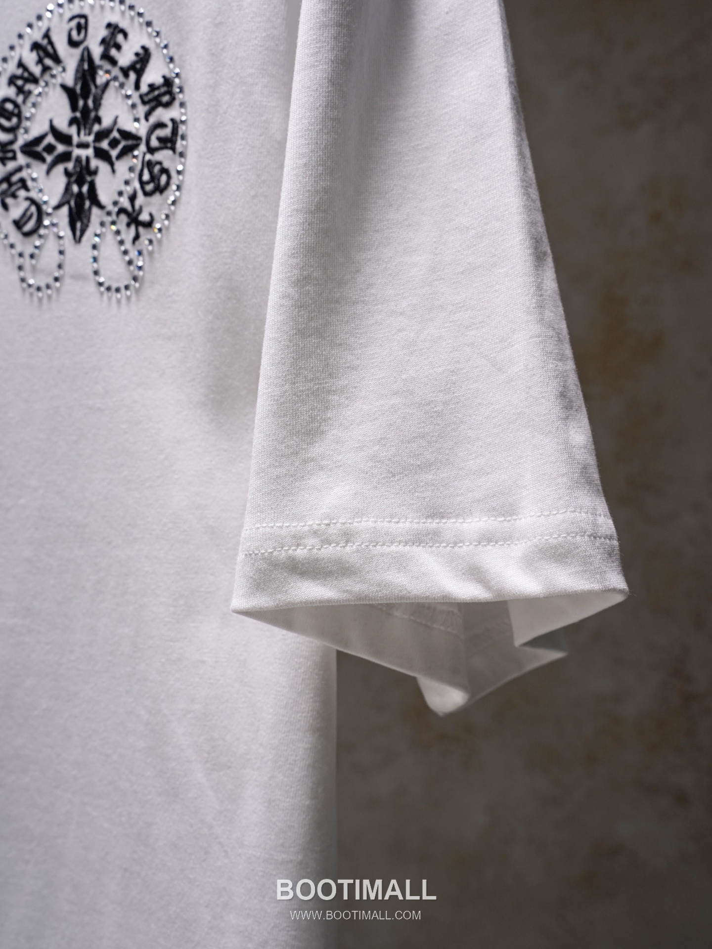 Chrome Hearts 2026 S/S Cotton Horseshoe Embroidered Crystal T-Shirt 크롬하츠 2026SS 코튼 말굽 자수 크리스탈 티셔츠 6