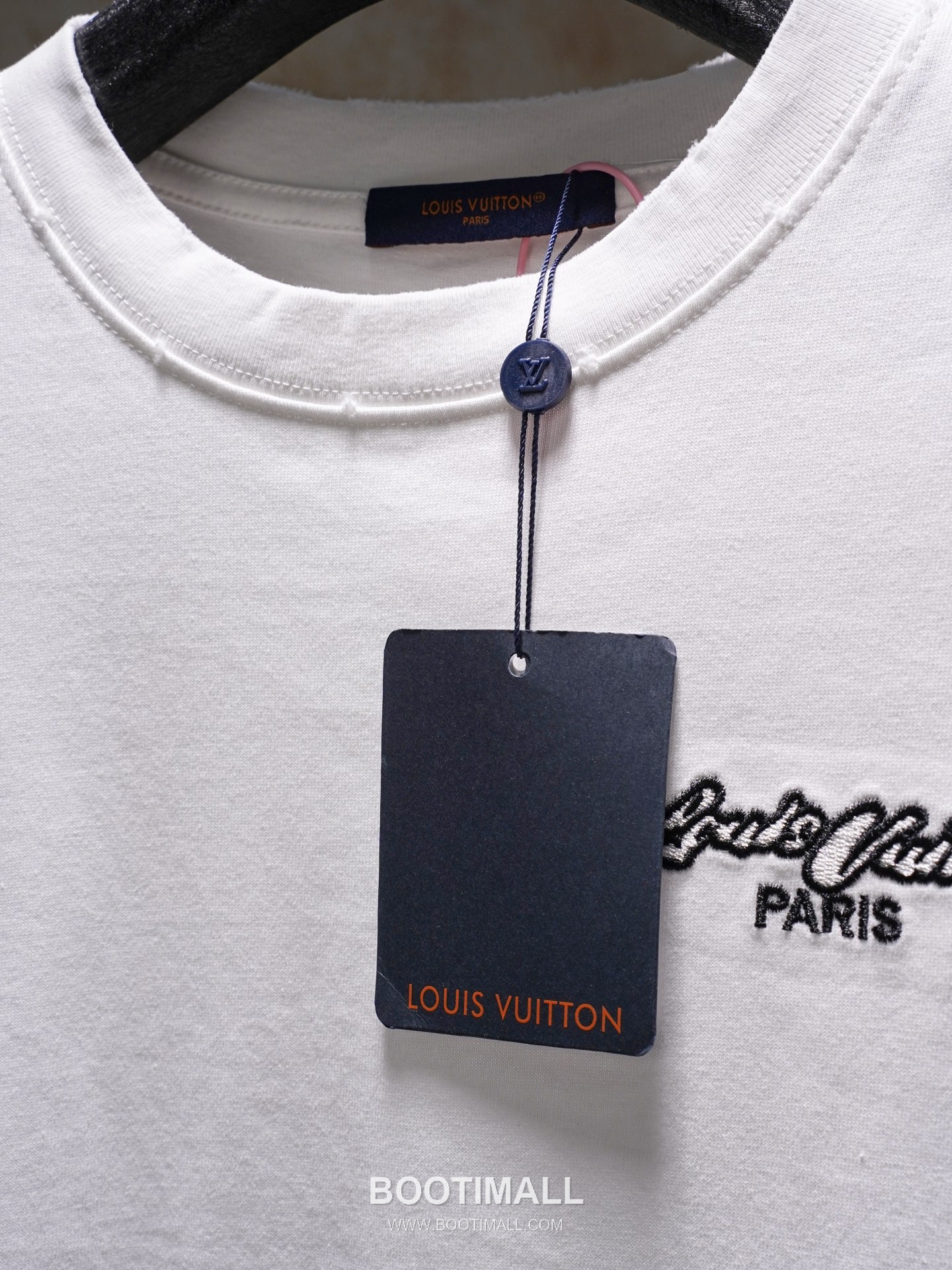 Louis Vuitton 2026 S/S Cotton Patch Embroidered Logo T-Shirt 루이비통 2026SS 코튼 패치 자수 로고 티셔츠 10